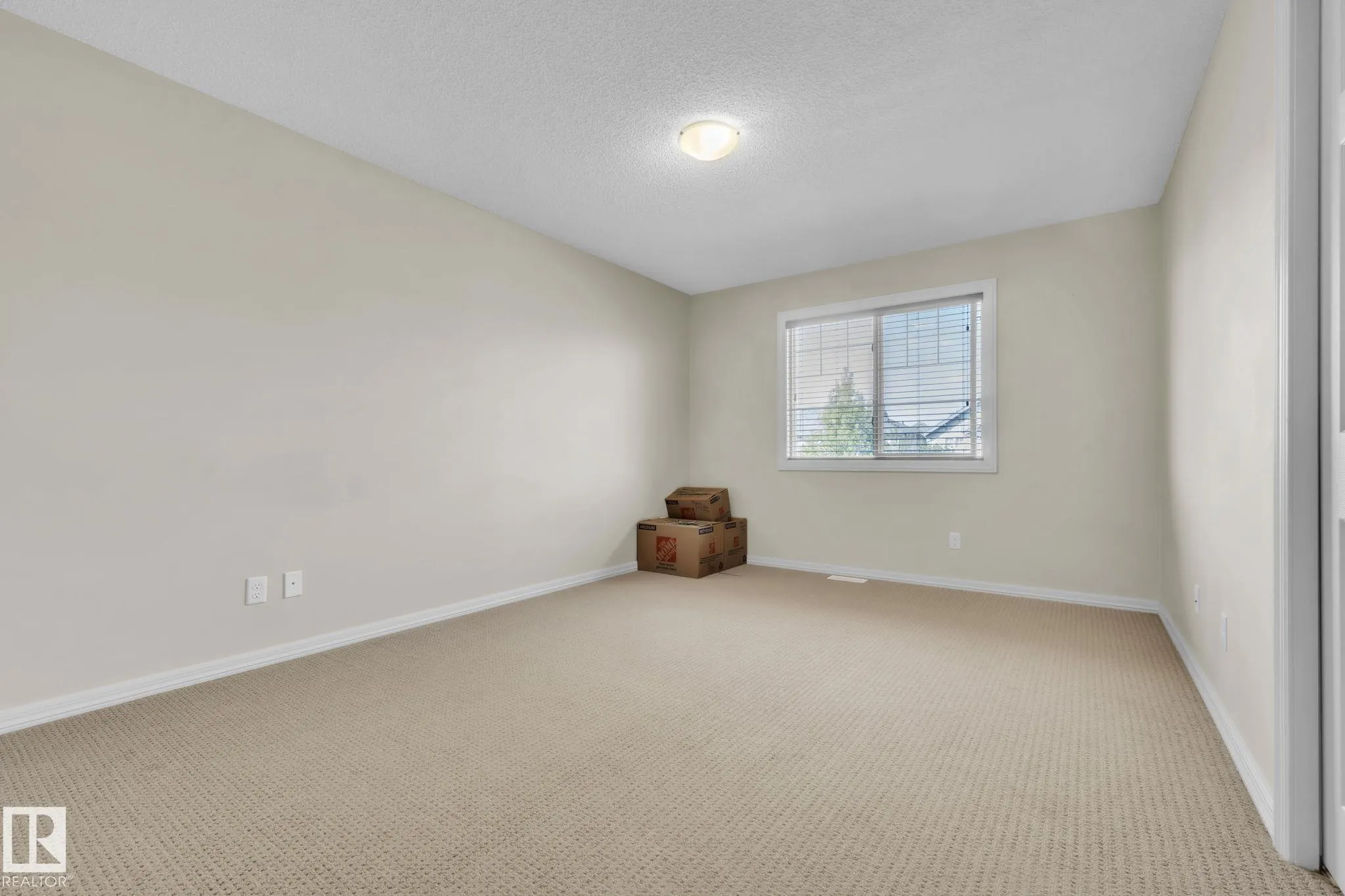 140 CALVERT Wynd