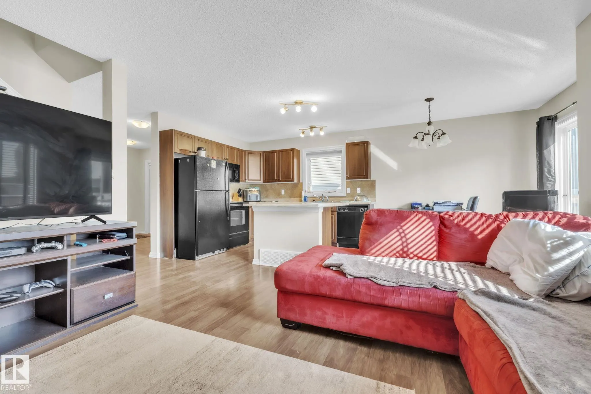 140 CALVERT Wynd