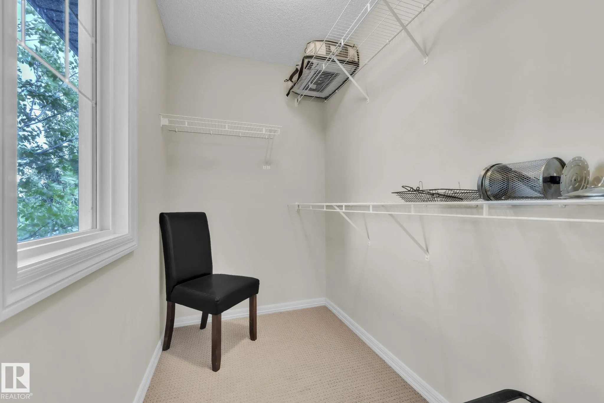 140 CALVERT Wynd