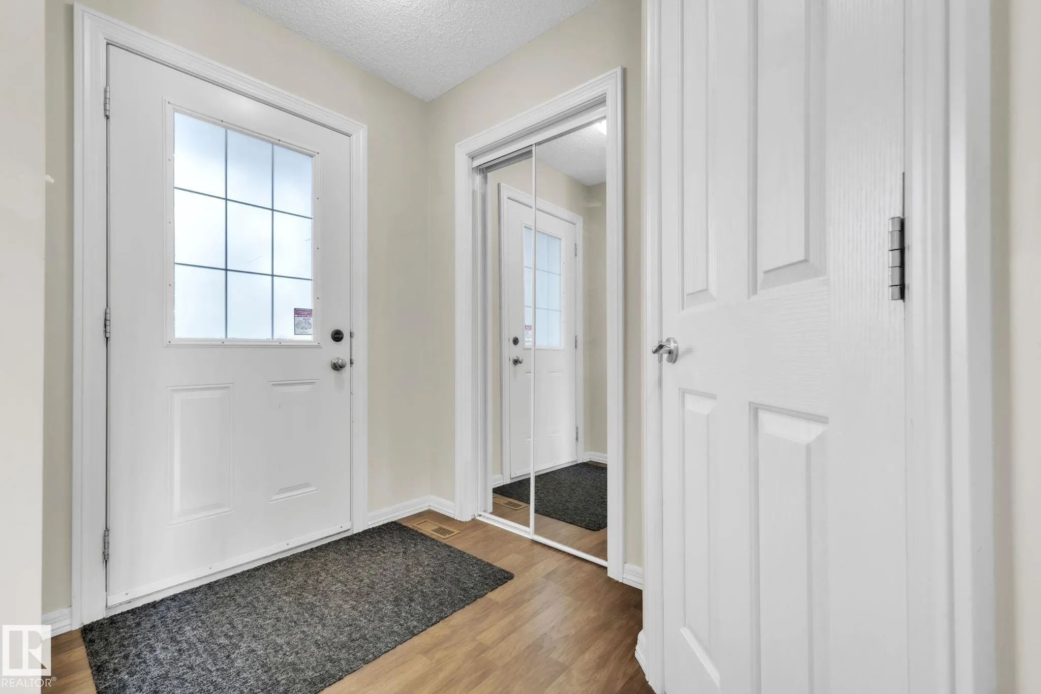140 CALVERT Wynd