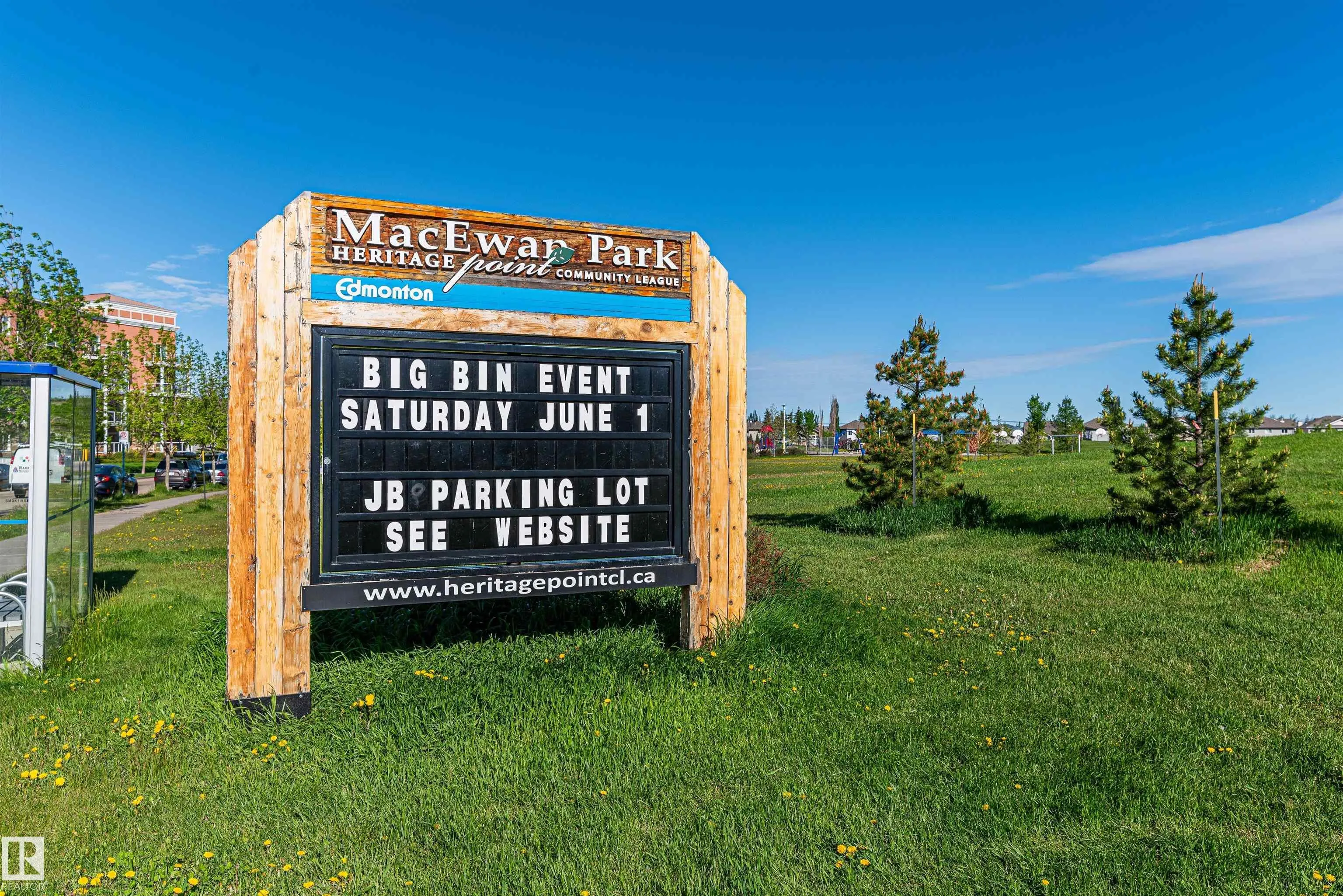226 MACEWAN Road