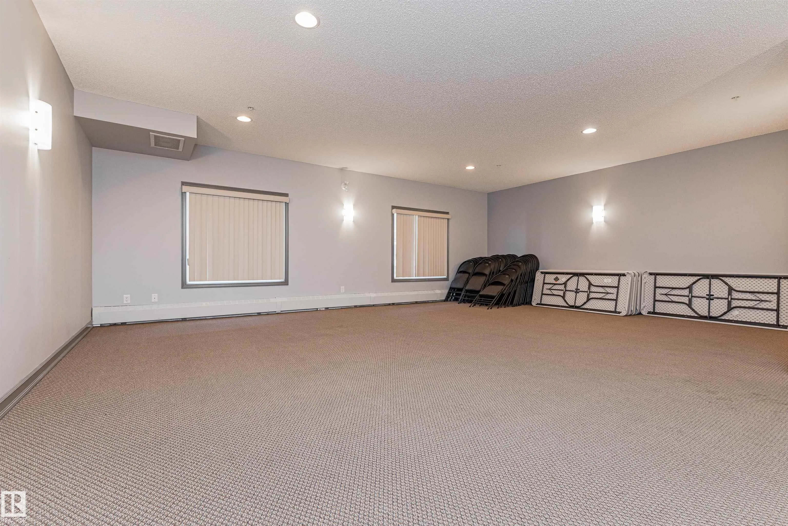 226 MACEWAN Road