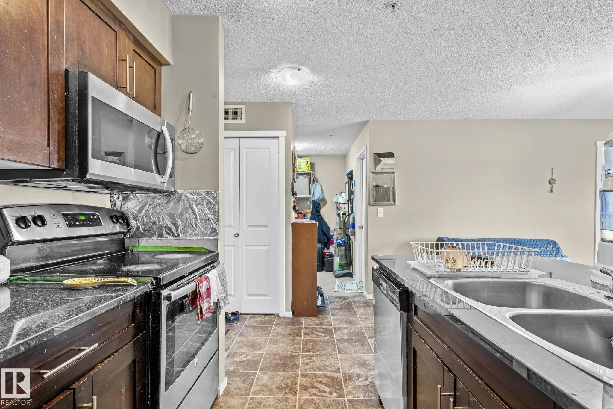 3207 JAMES MOWATT Trail
