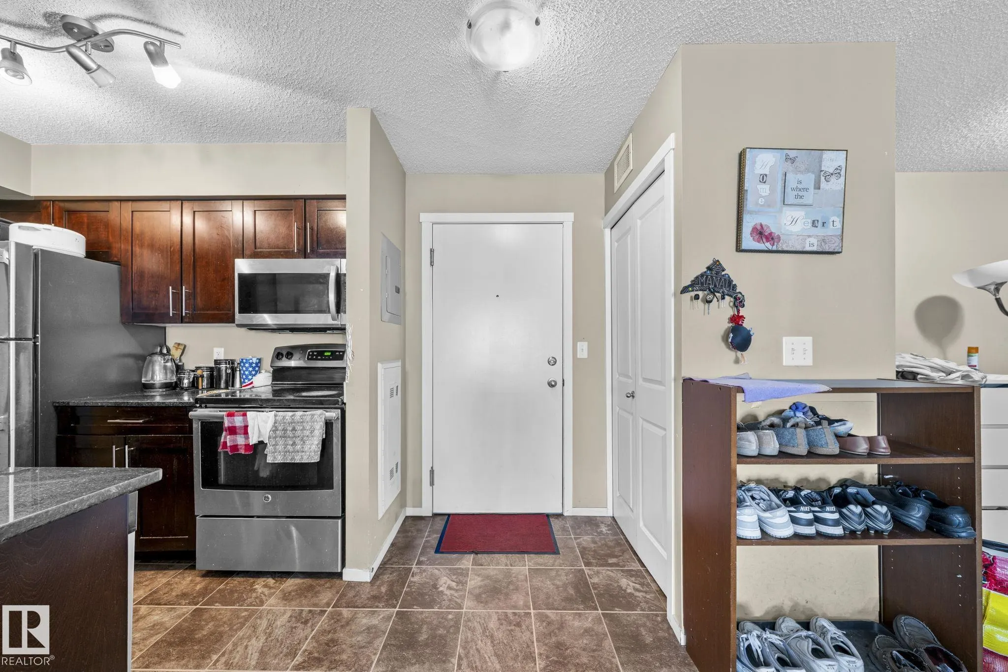 3207 JAMES MOWATT Trail