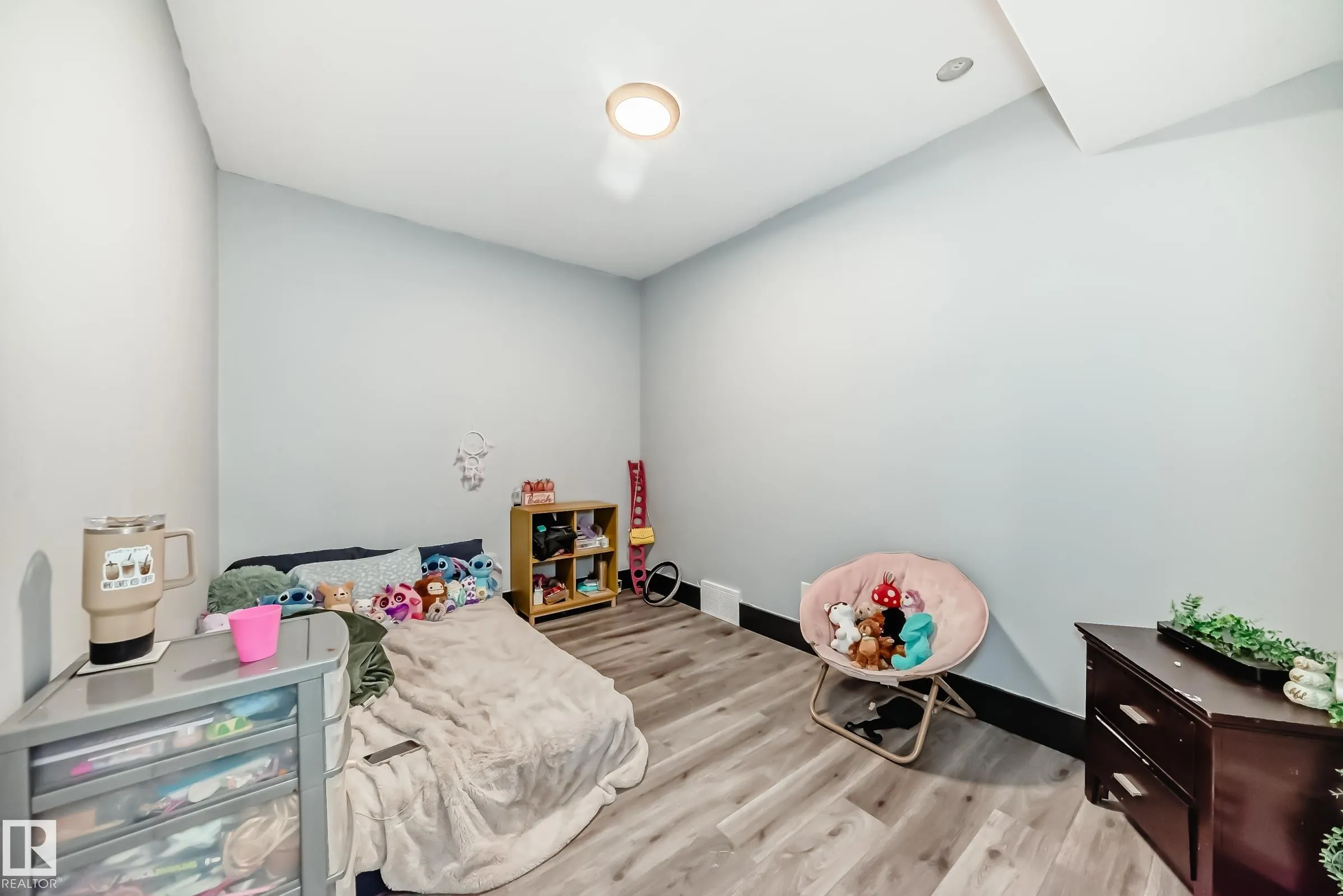 128 Houle Drive