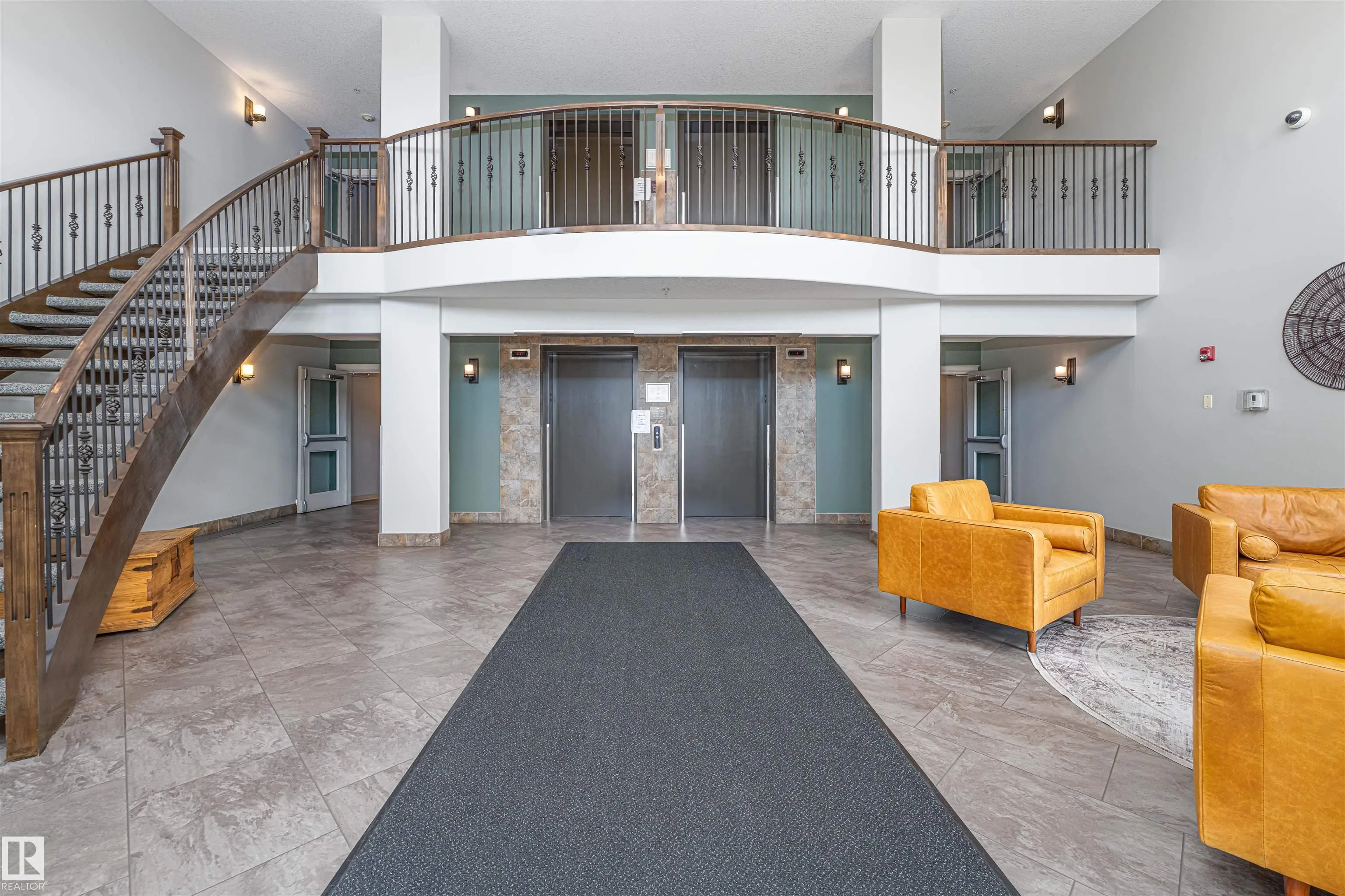 12408 15 Avenue