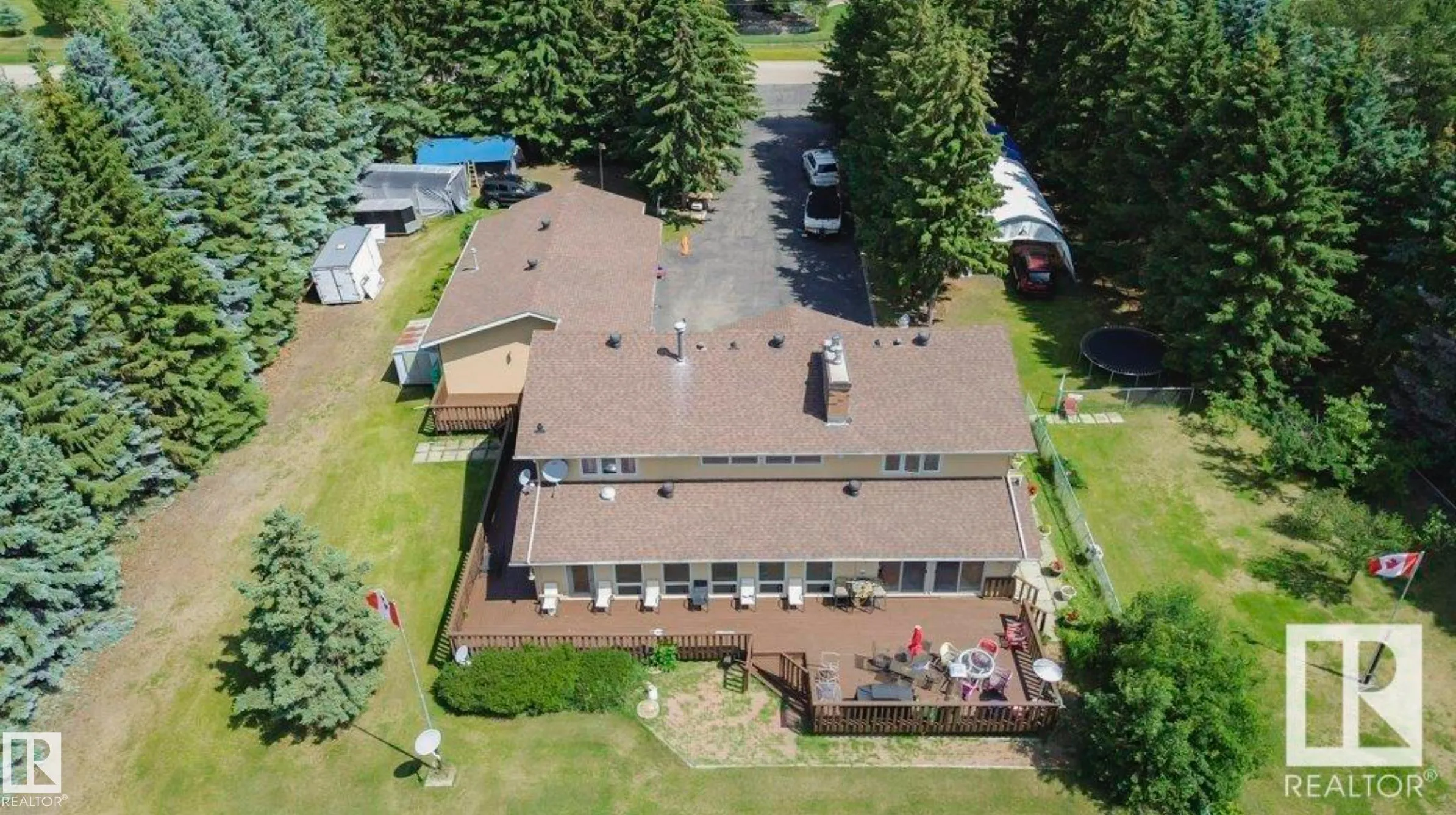 53310 RR 221 229 Hunter’s Hill