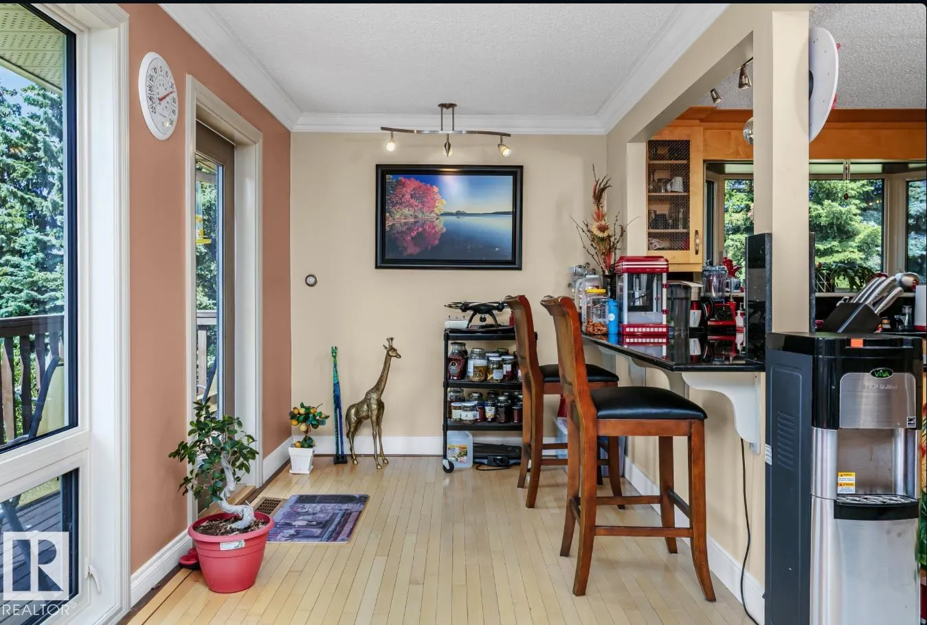 53310 RR 221 229 Hunter’s Hill