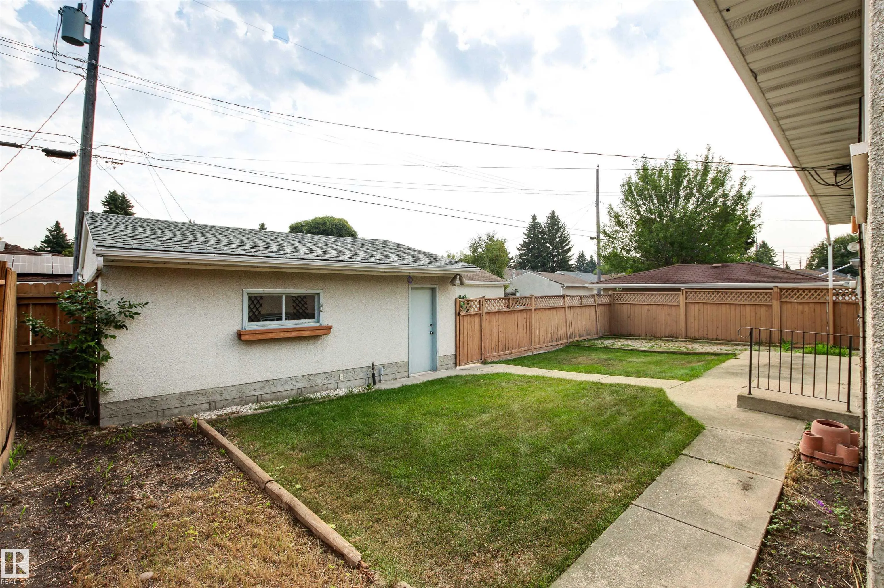 7131 83 Street