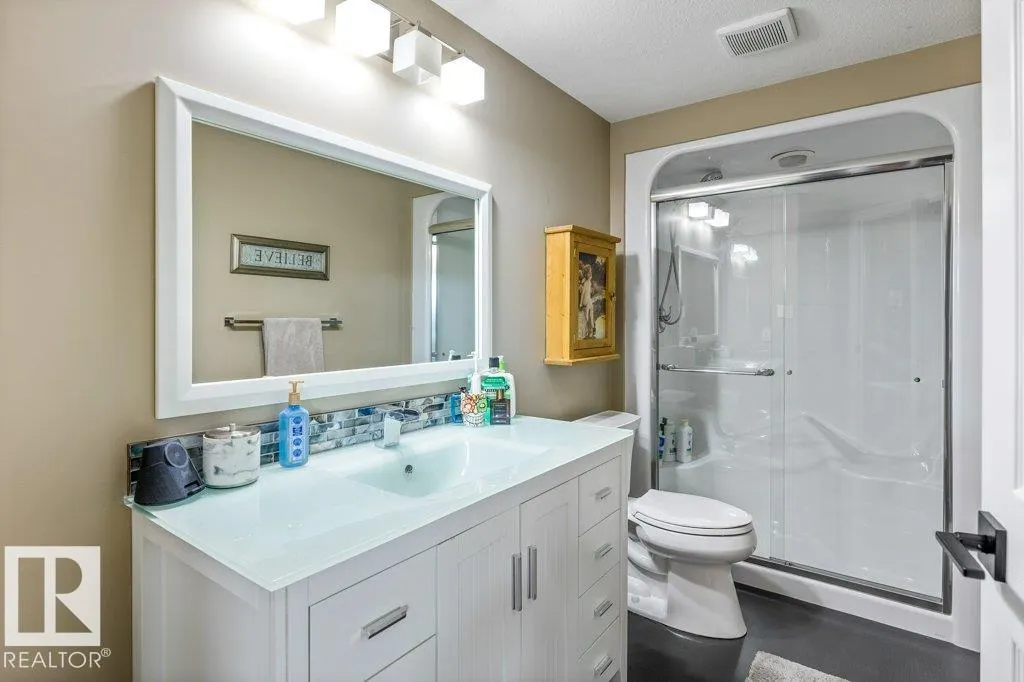 26109B MEADOWVIEW Drive