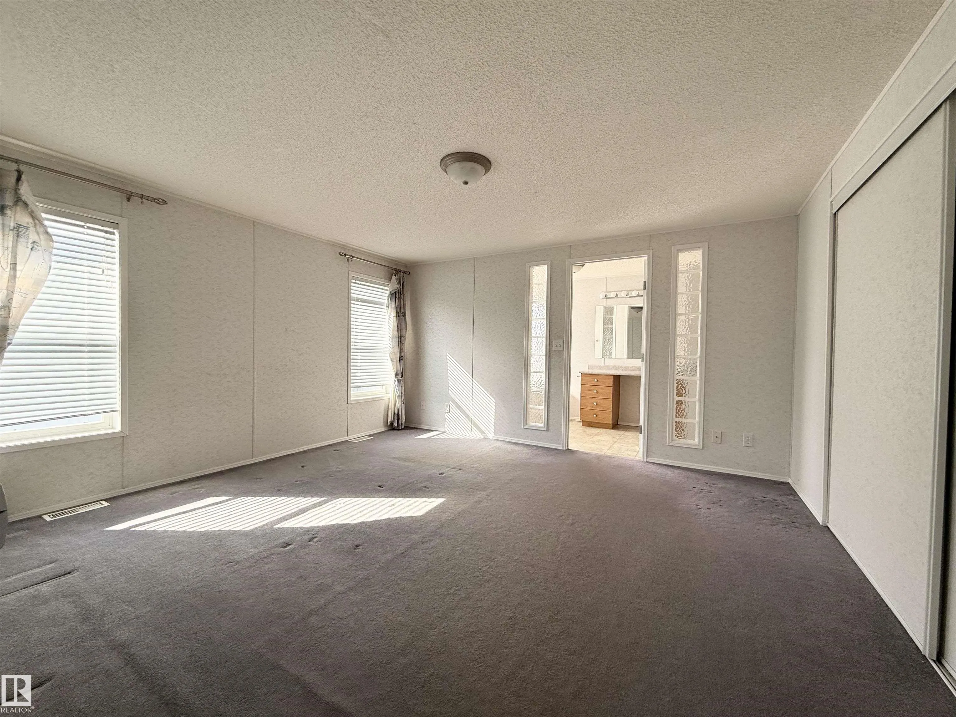 1706 Jubilee Loop