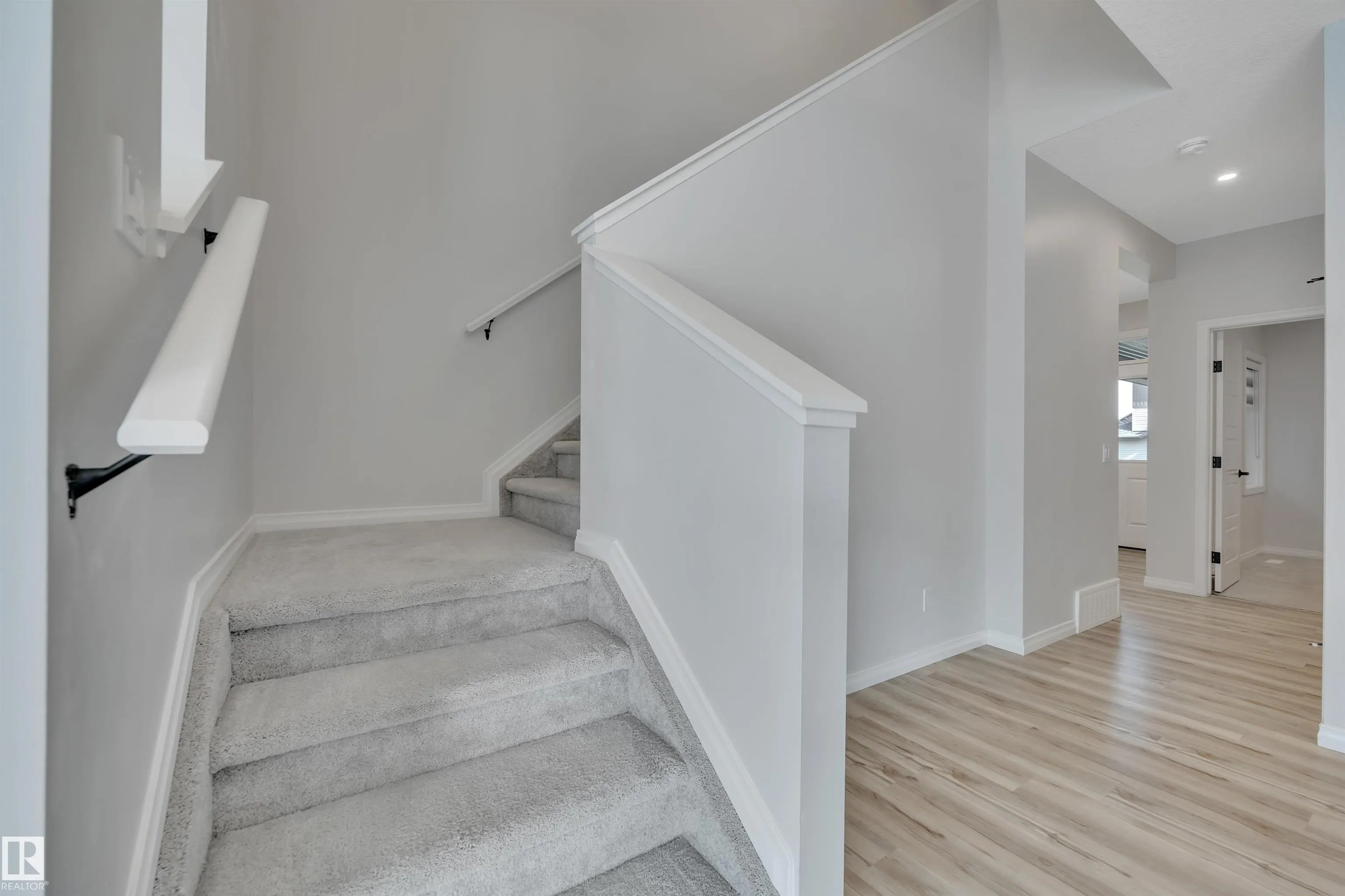 4812 KINNEY Road