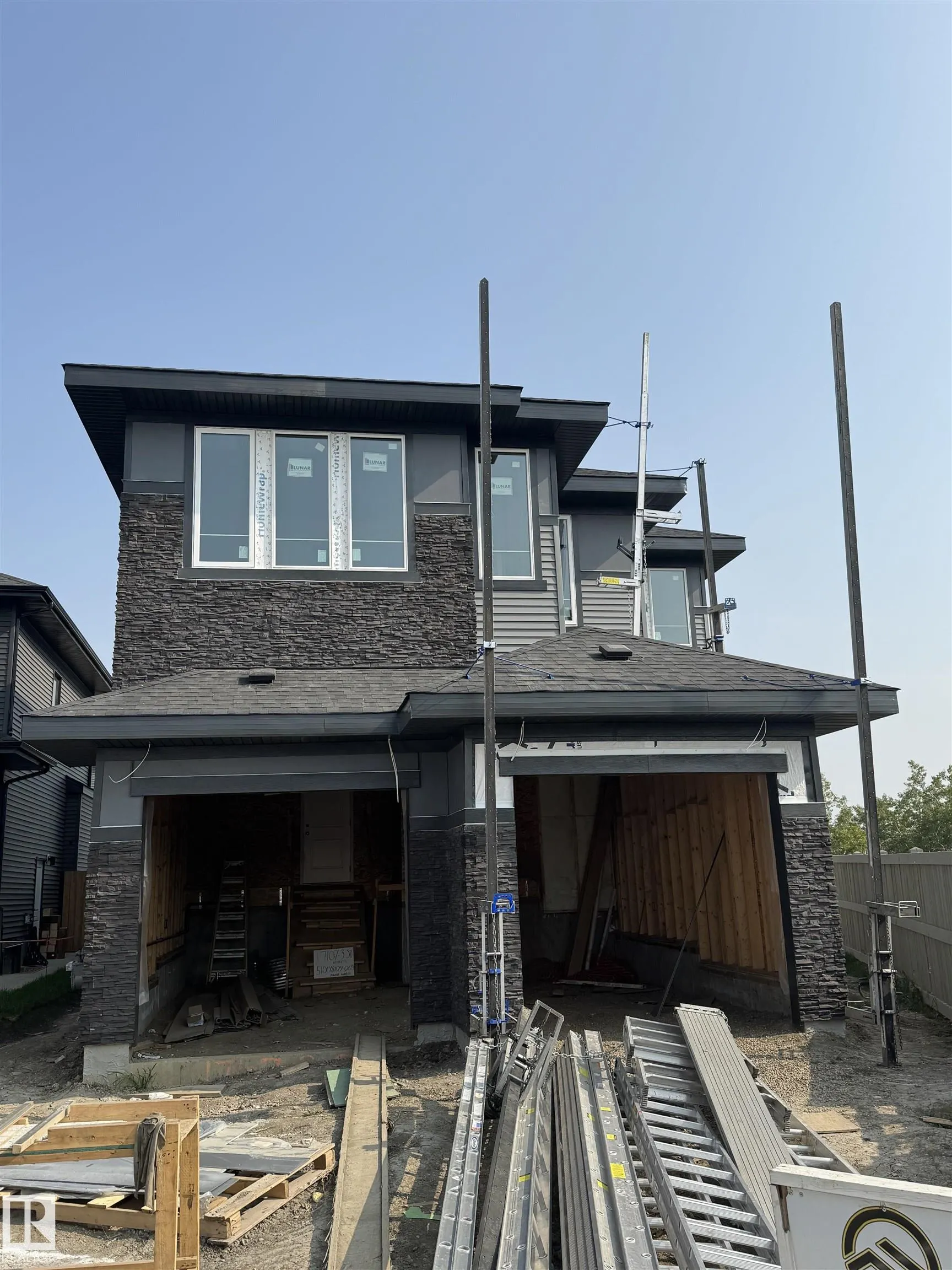 17107 3 Street