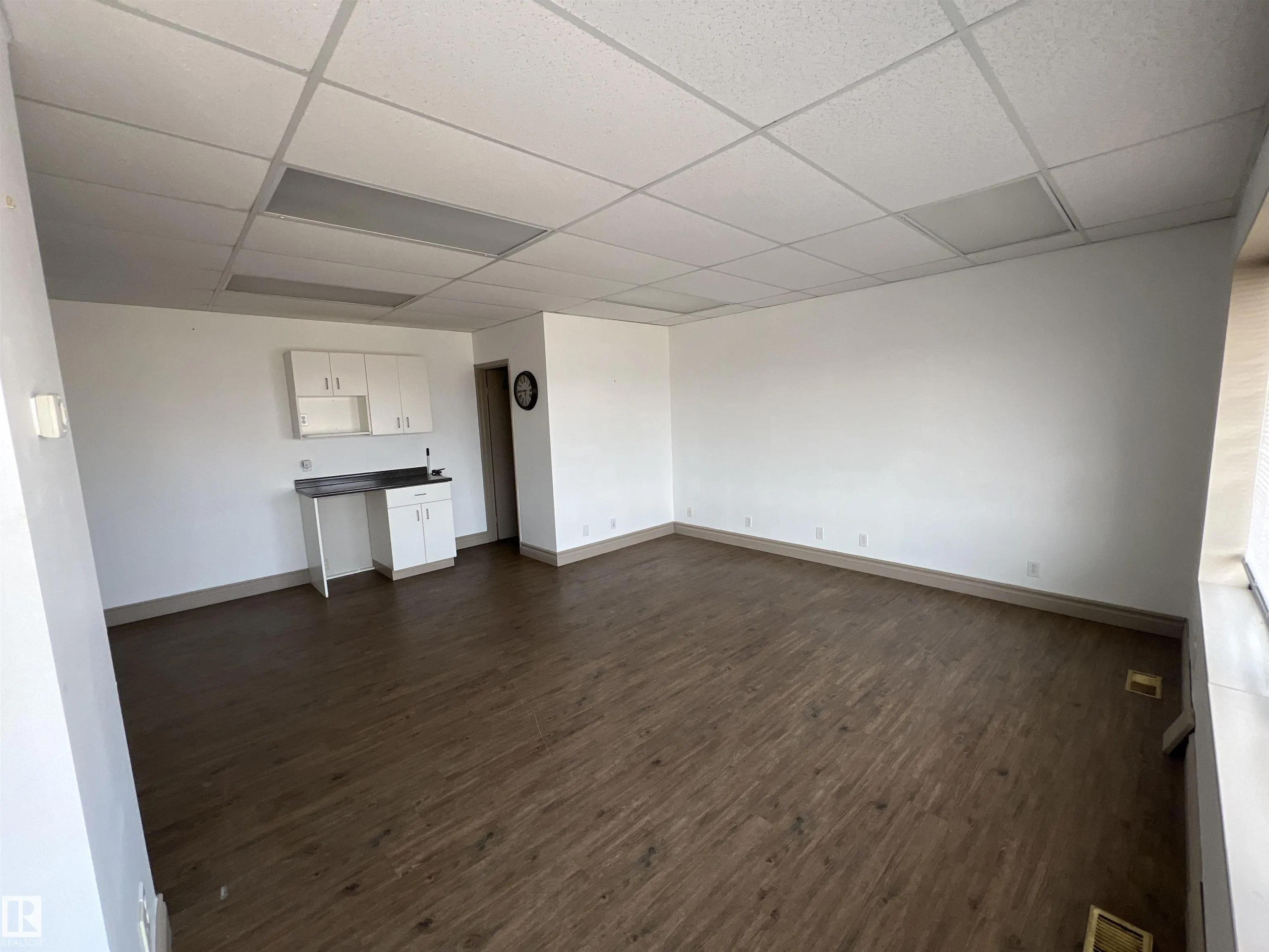 104 South Ave Avenue