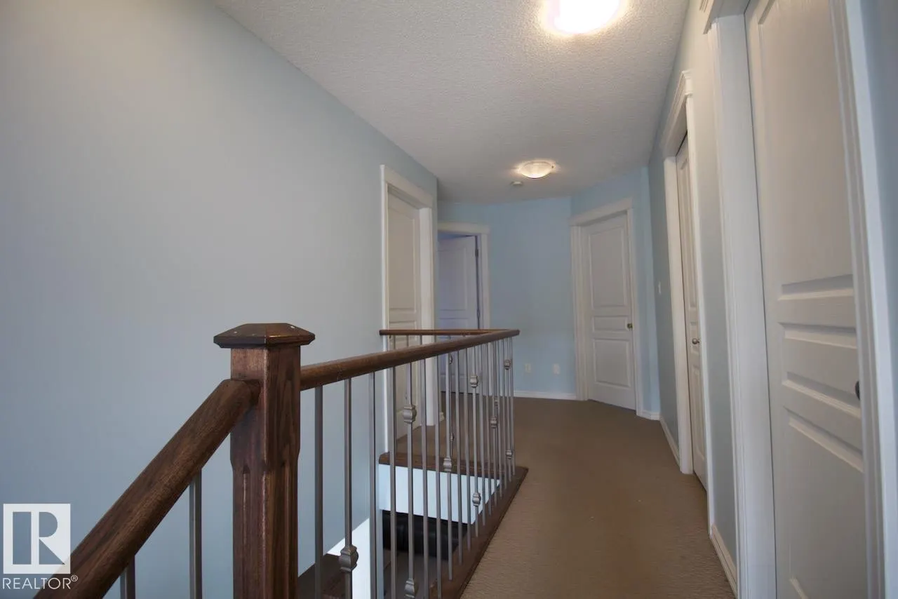 98 WALTERS Place