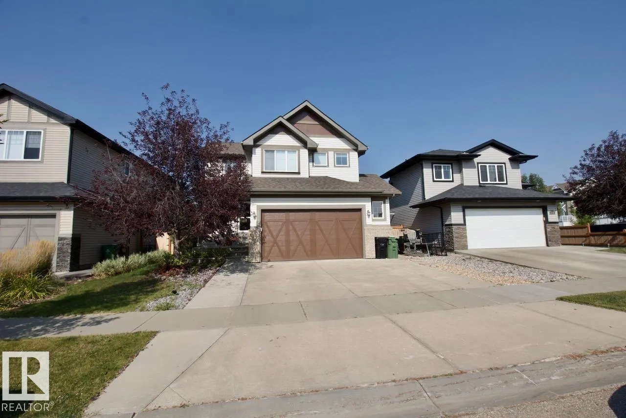 98 WALTERS Place