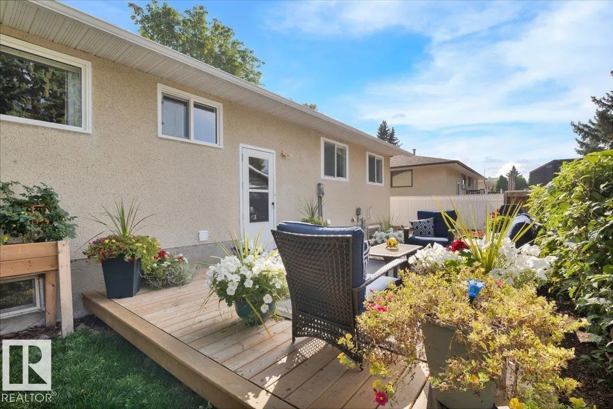 34 STARLING Drive