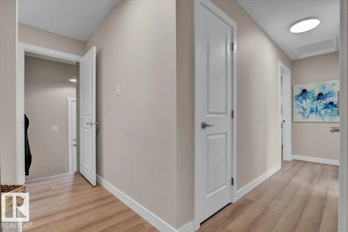34 STARLING Drive