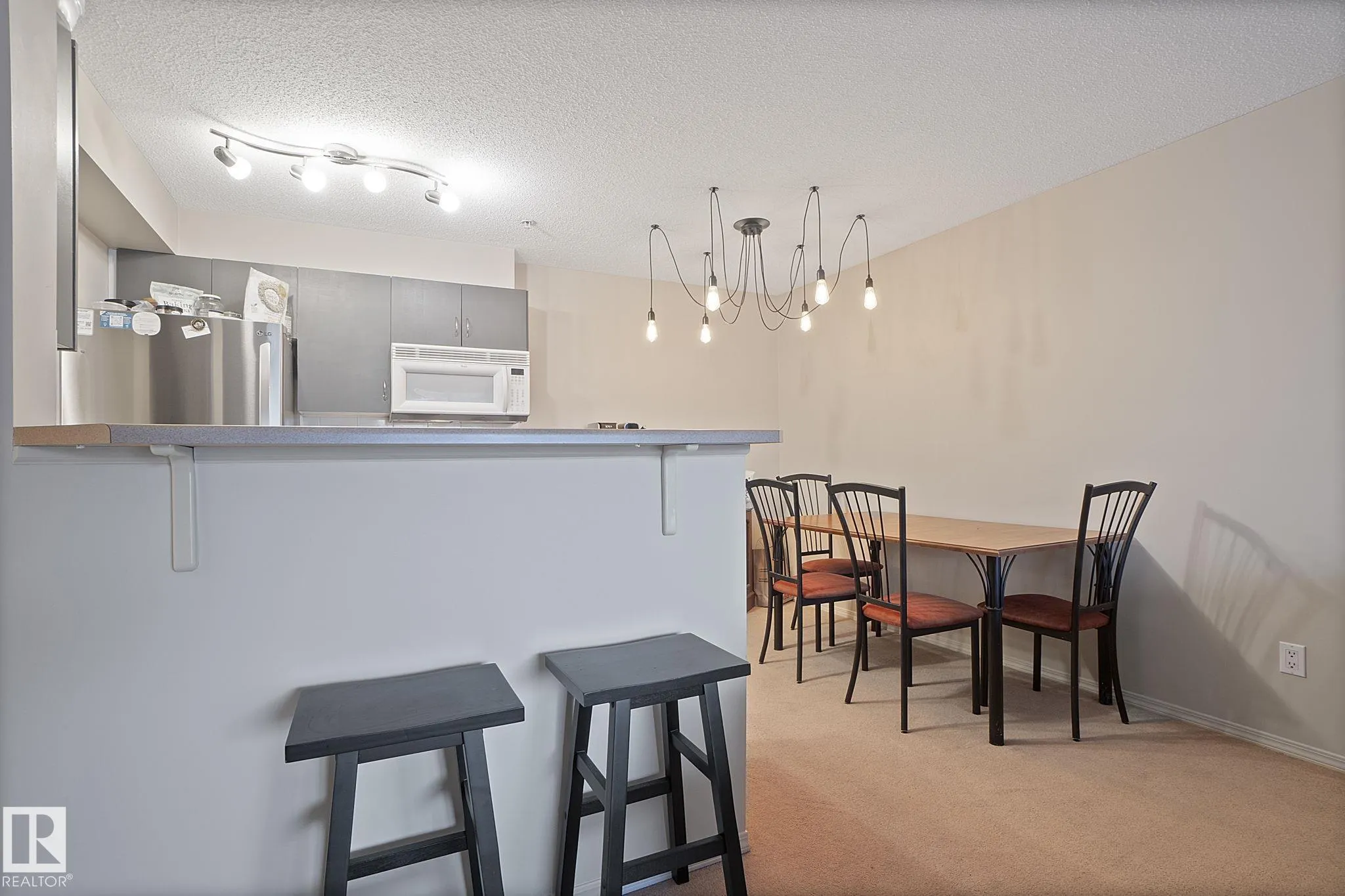 17011 67 Avenue