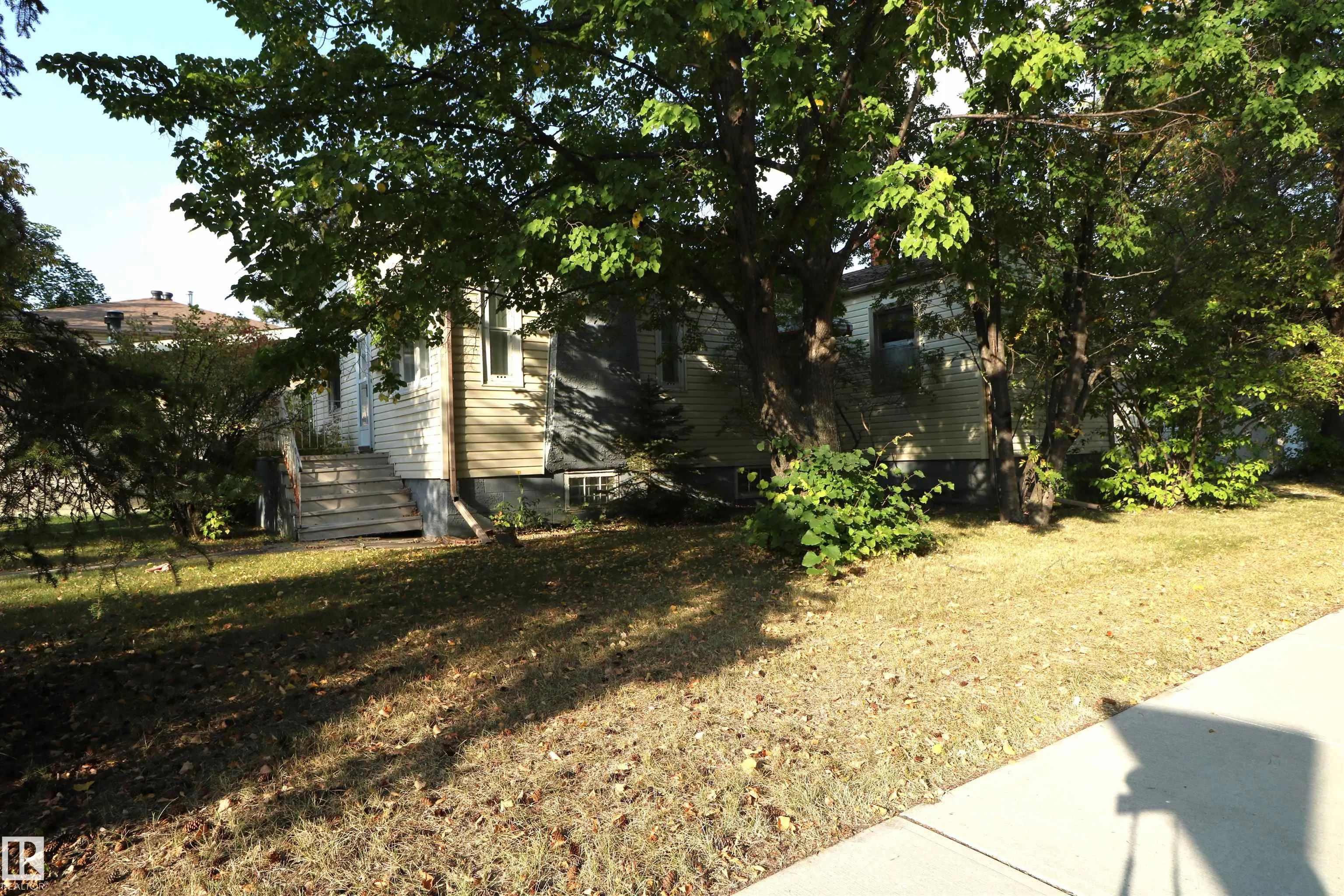 11303 ST ALBERT Trail