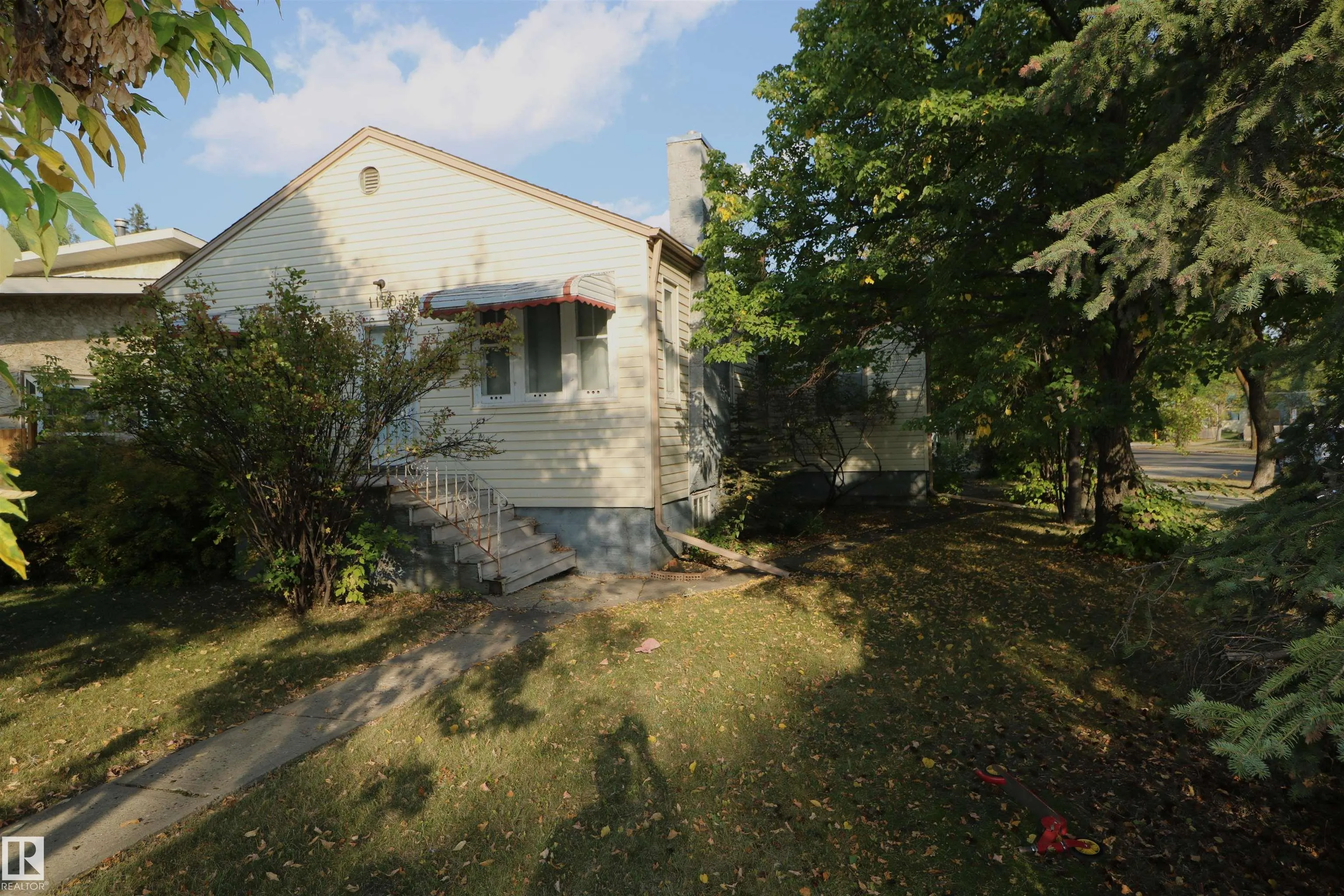 11303 ST ALBERT Trail