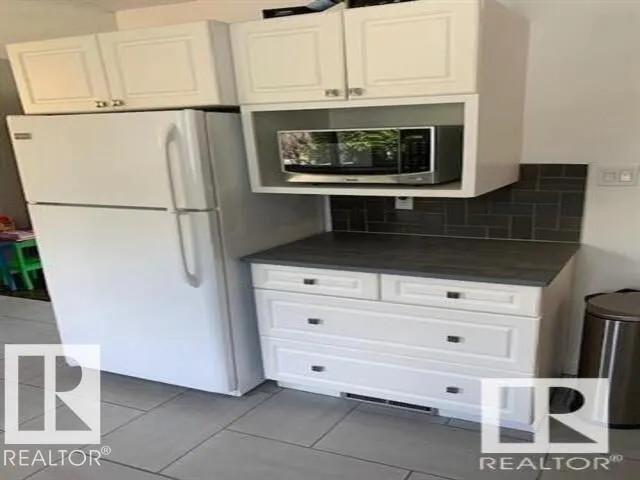 40 GARDEN Crescent
