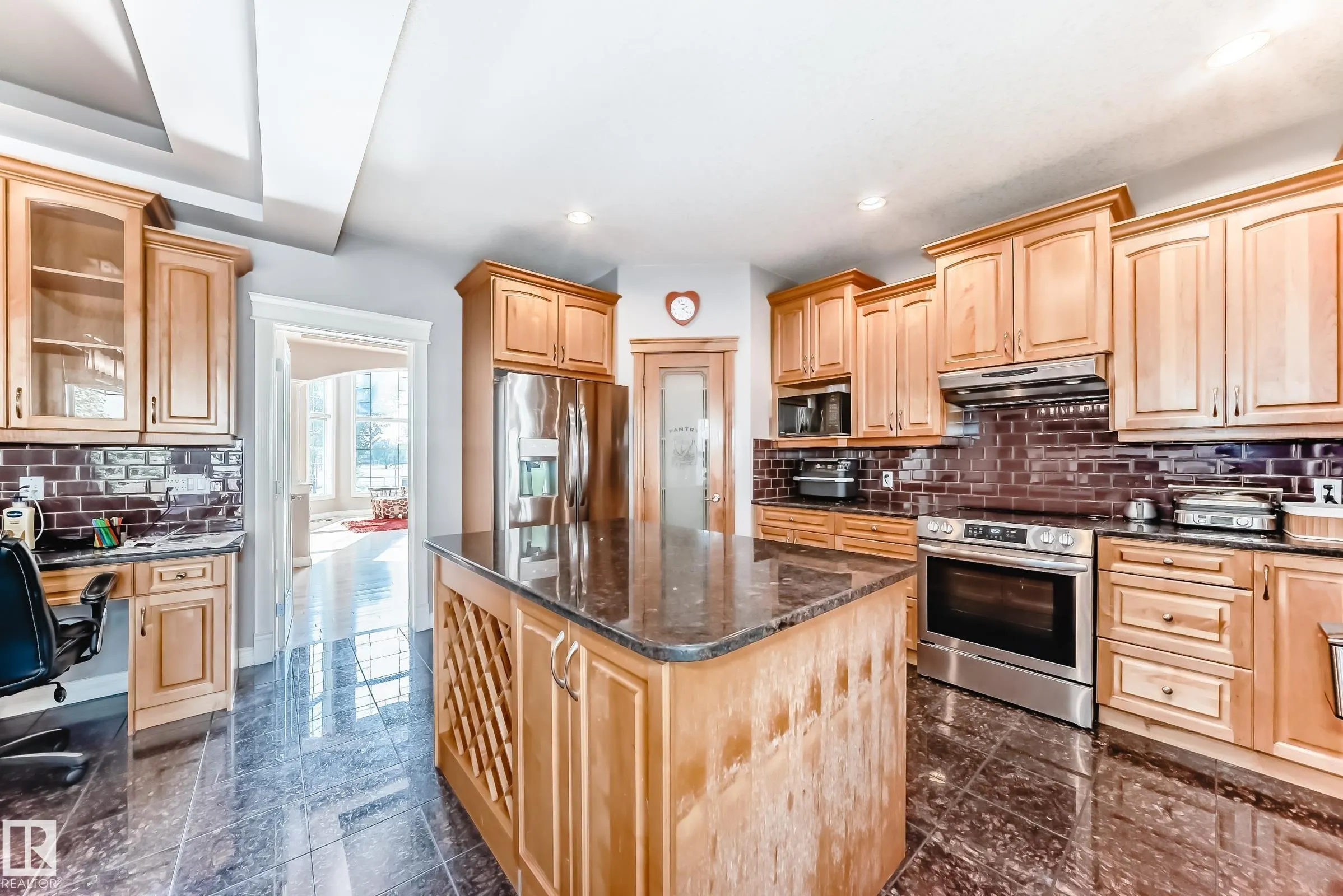 13608 160 Avenue