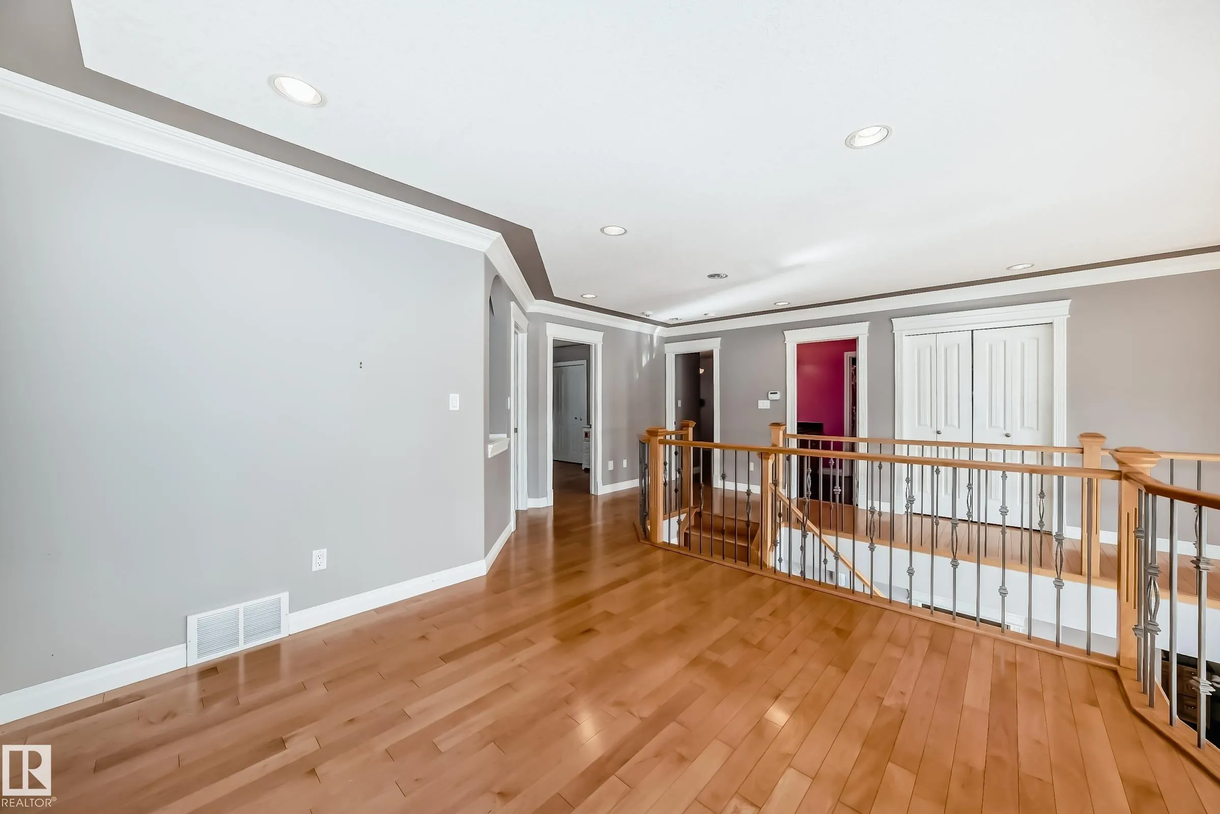 13608 160 Avenue