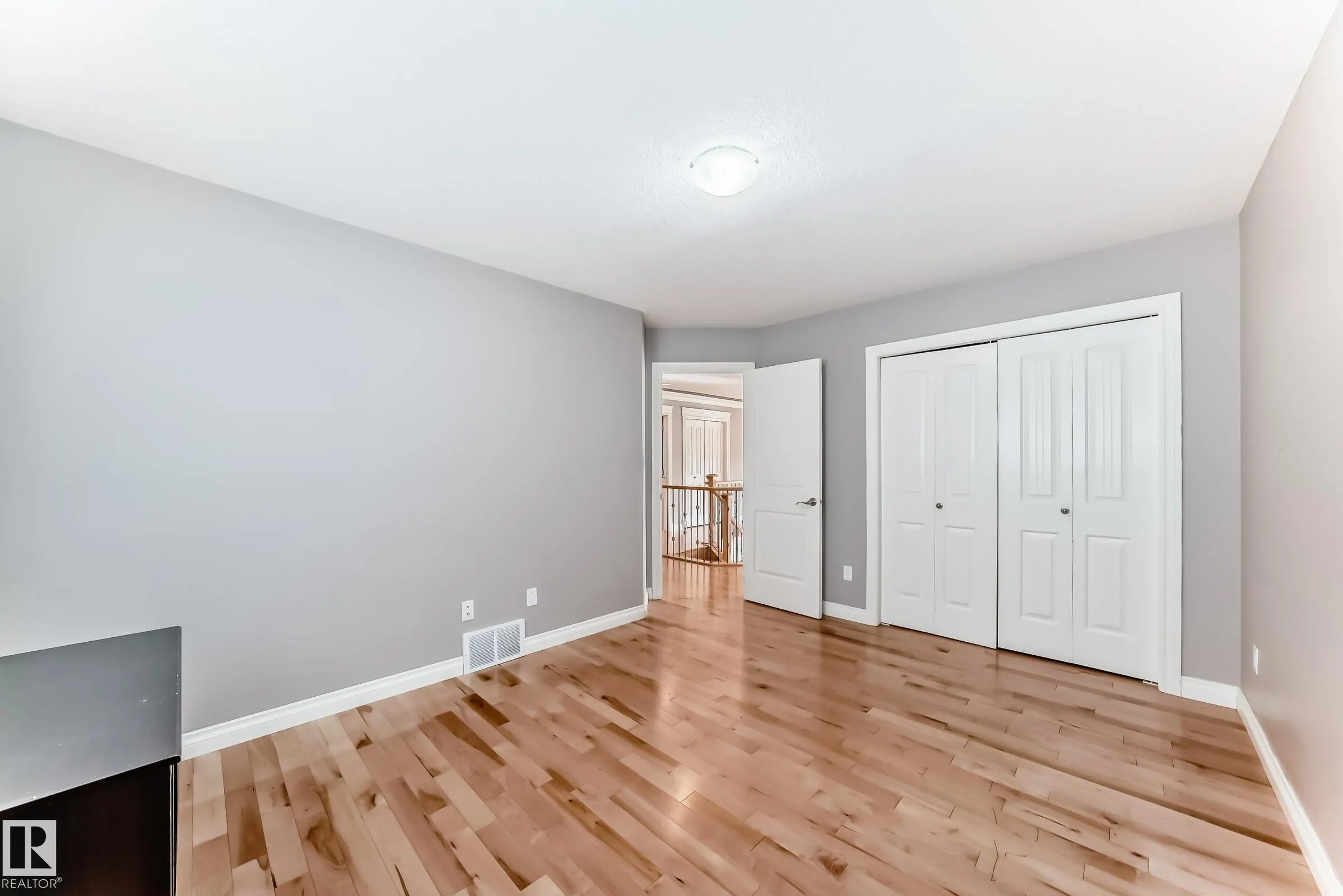 13608 160 Avenue