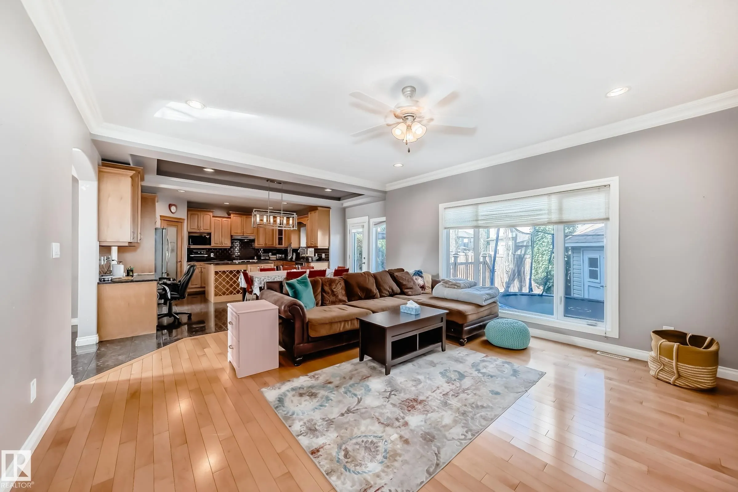 13608 160 Avenue