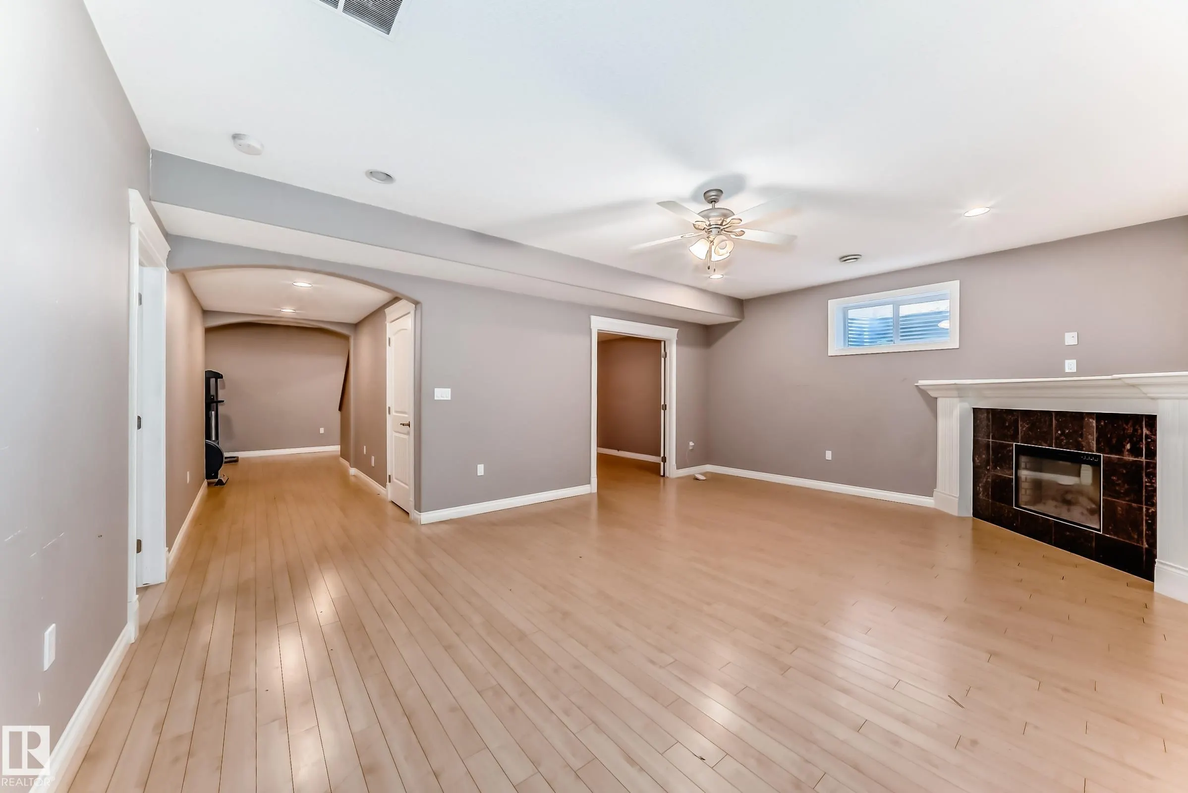 13608 160 Avenue
