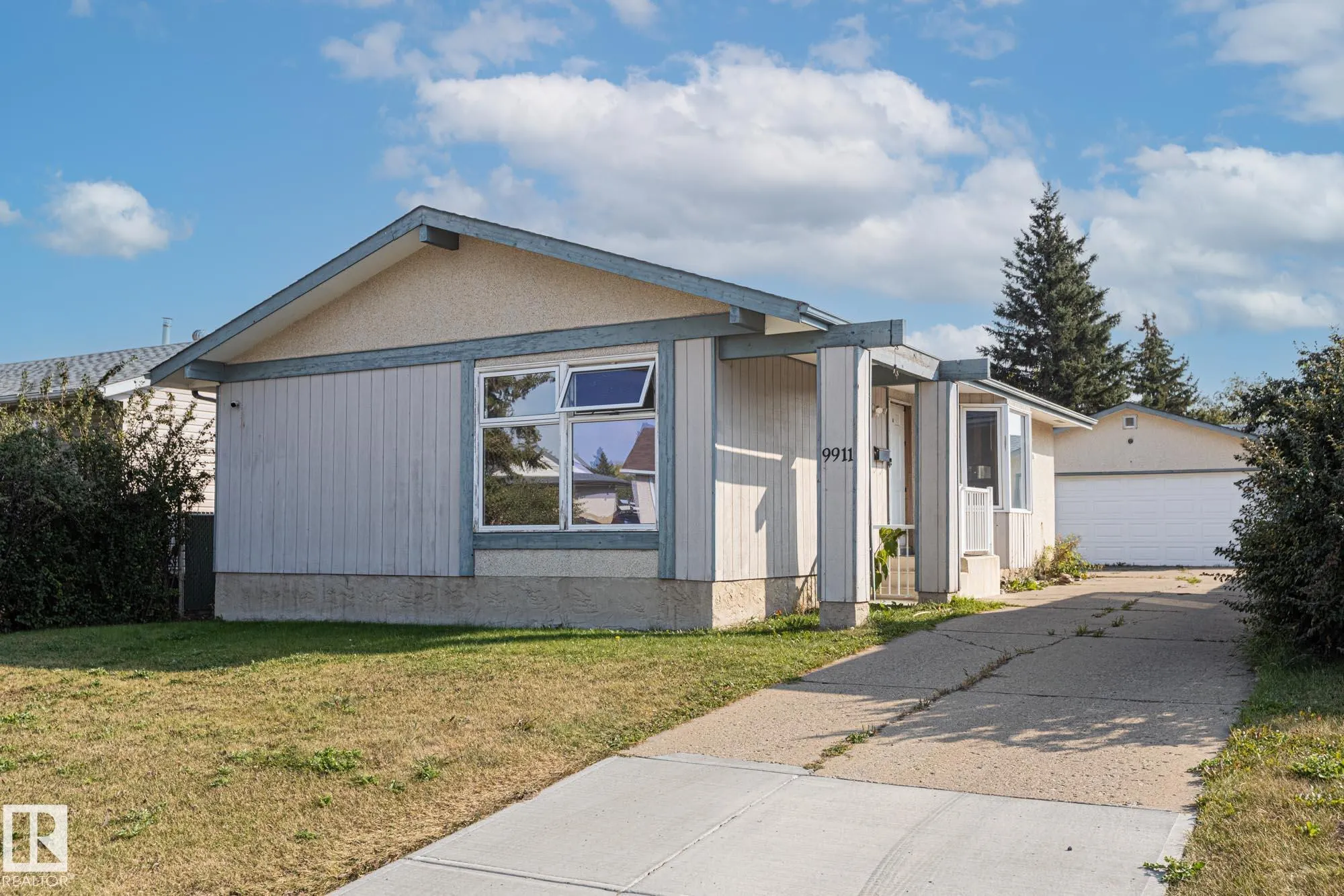 9911 170 Avenue