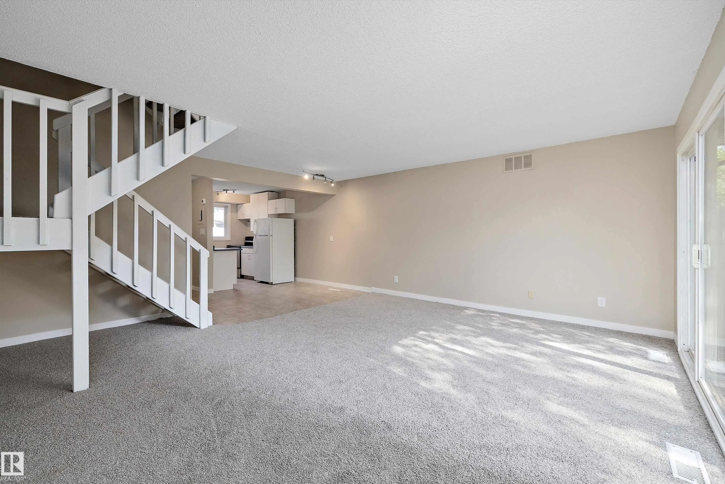 25F MEADOWLARK Village