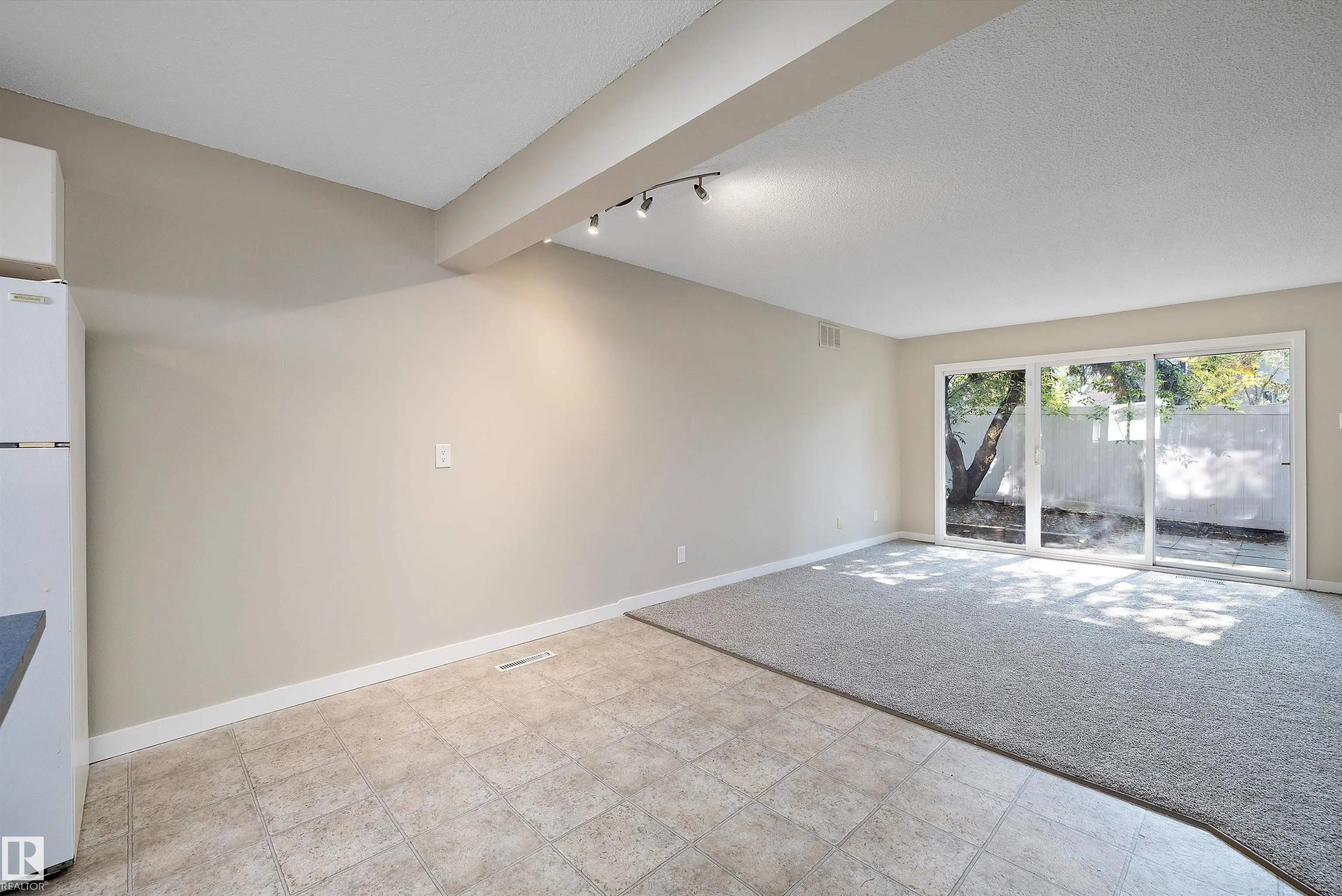 25F MEADOWLARK Village