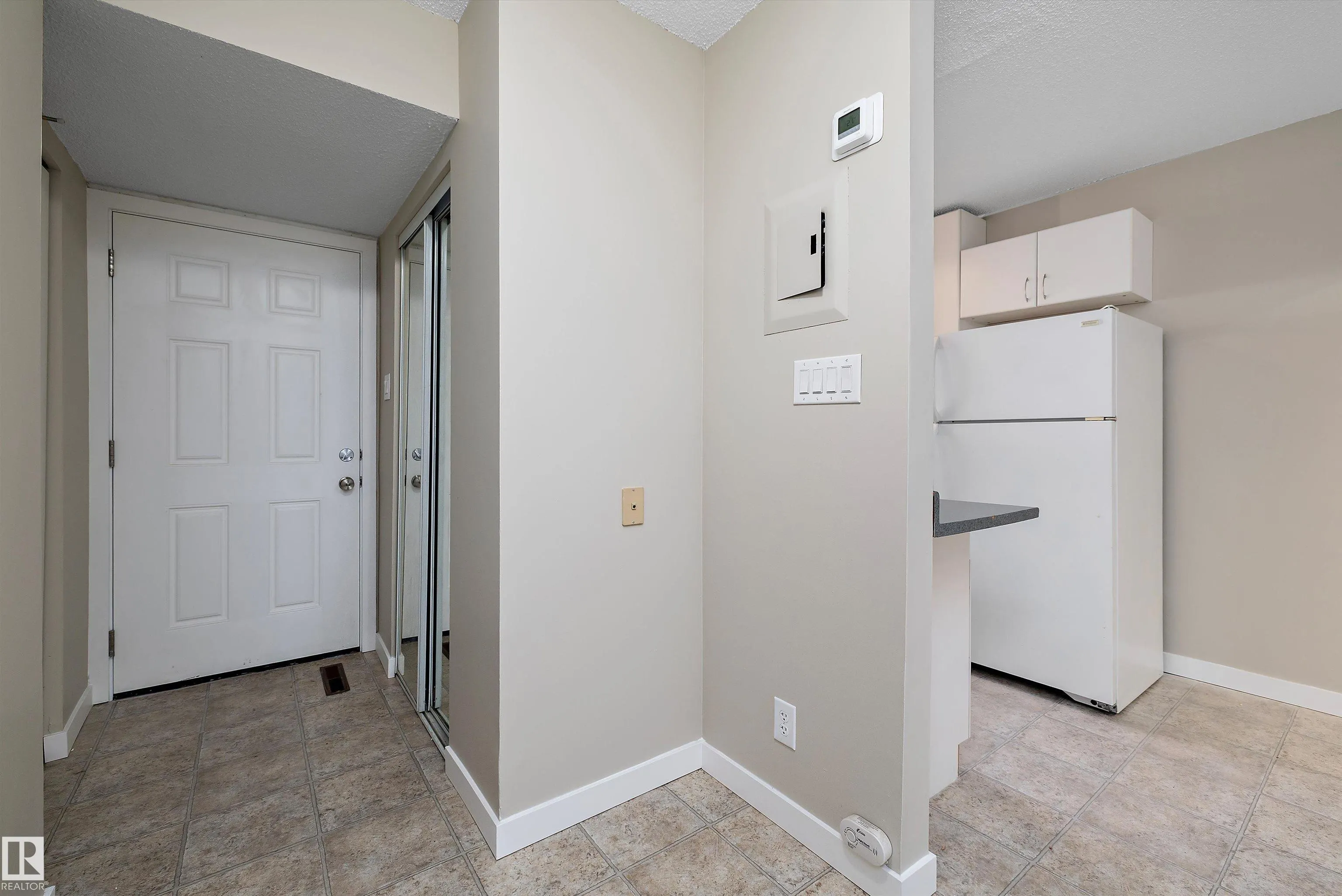25F MEADOWLARK Village