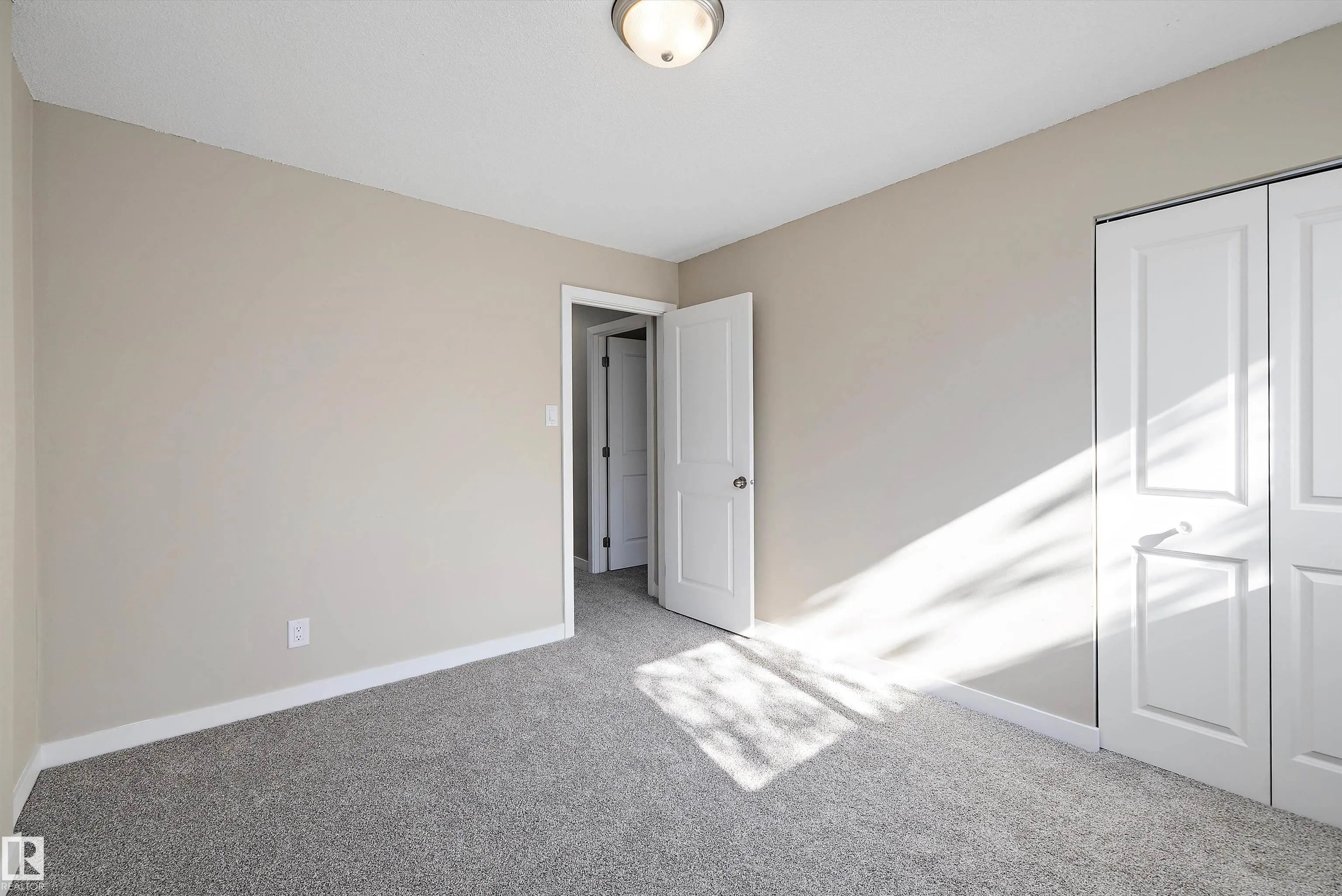 25F MEADOWLARK Village