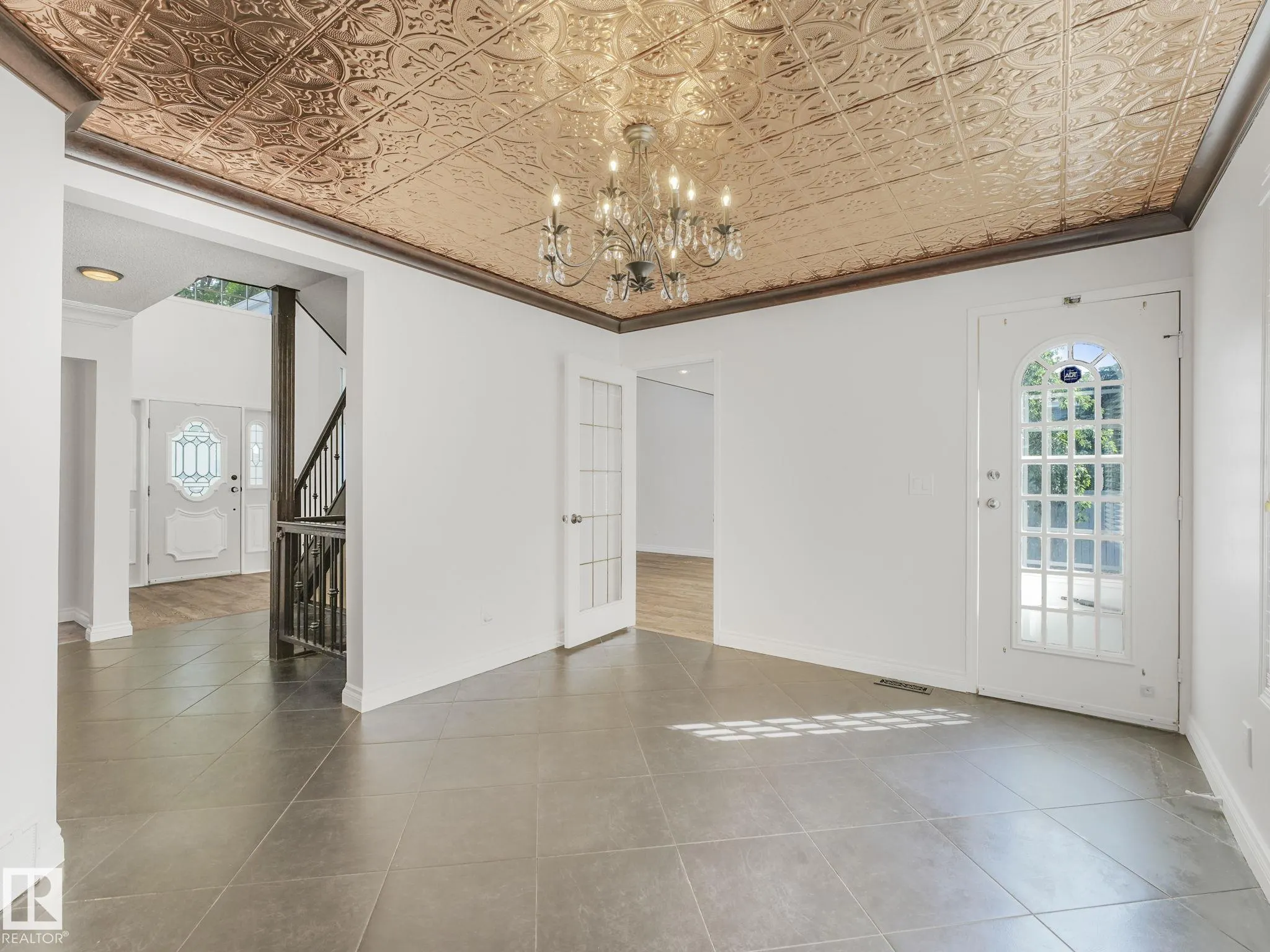 436 OLSEN Close