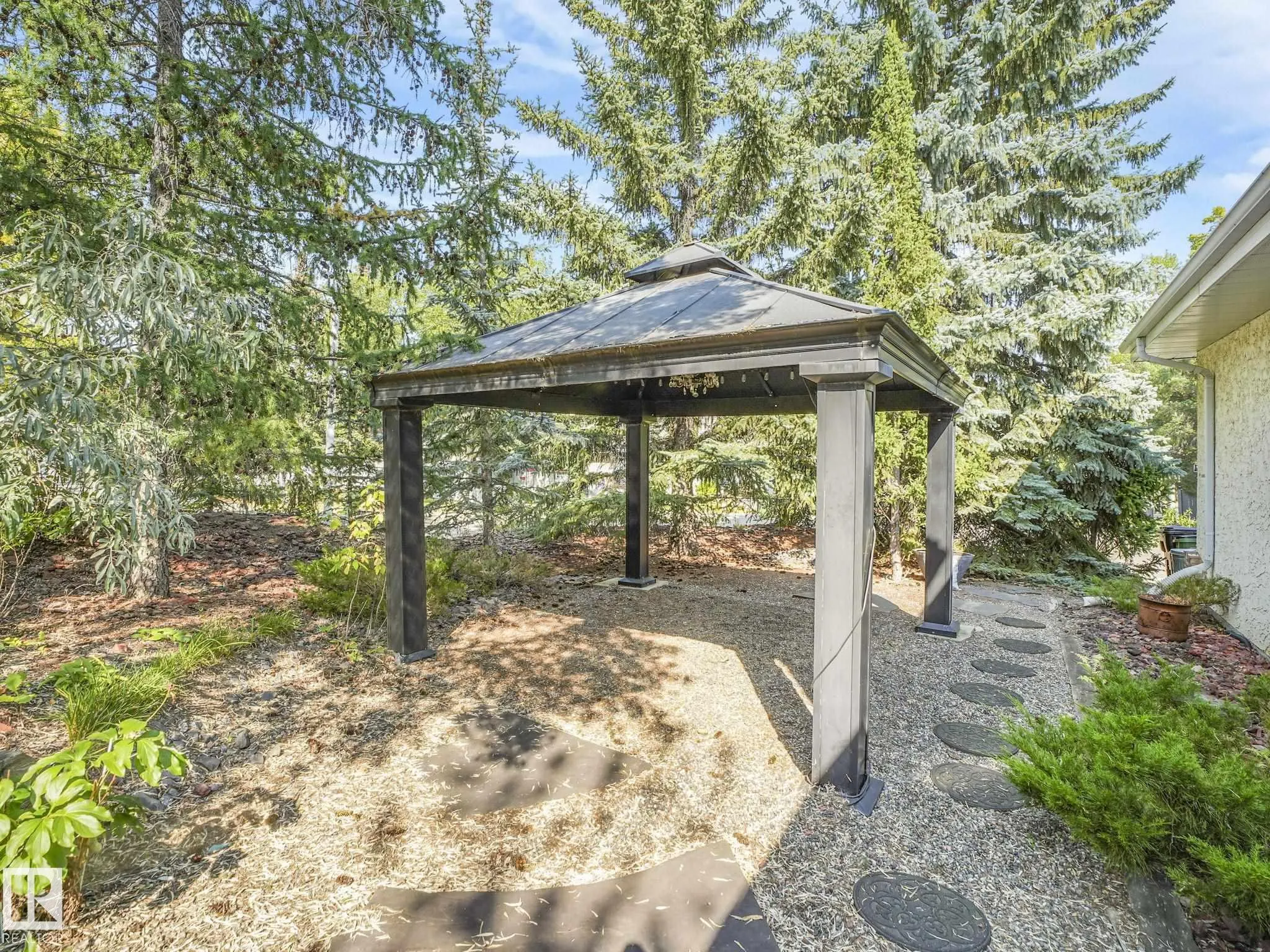 436 OLSEN Close