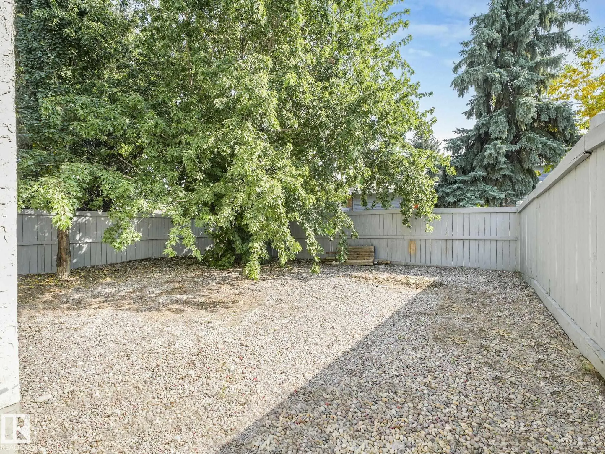 436 OLSEN Close