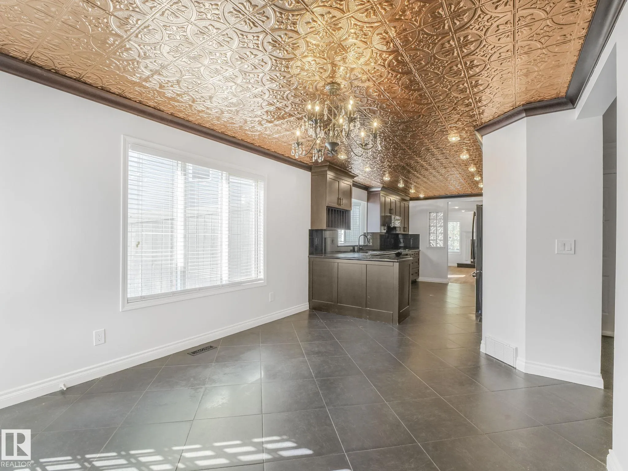 436 OLSEN Close