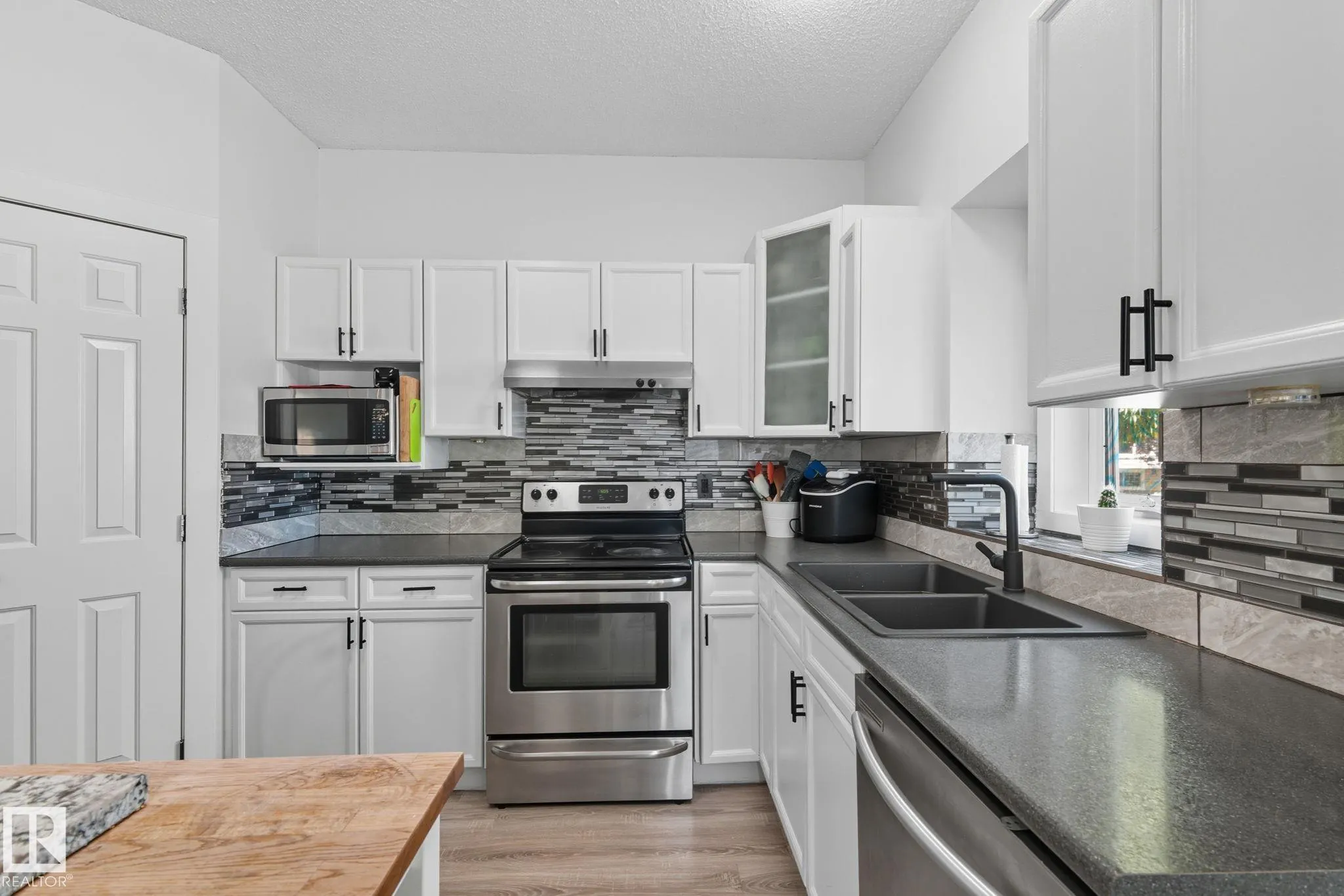 1986 Tomlinson Green