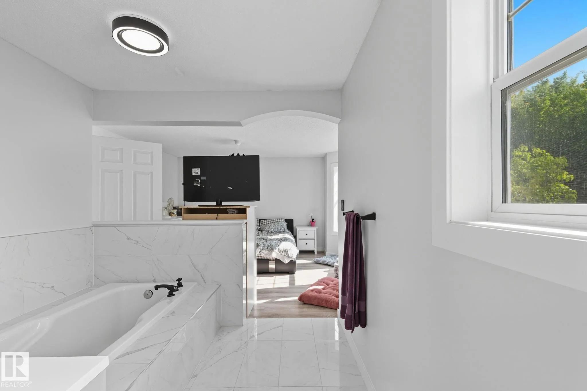 1986 Tomlinson Green