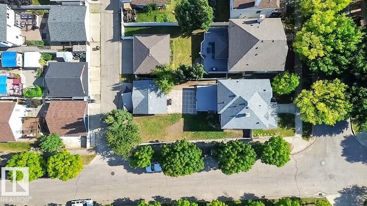 1986 Tomlinson Green