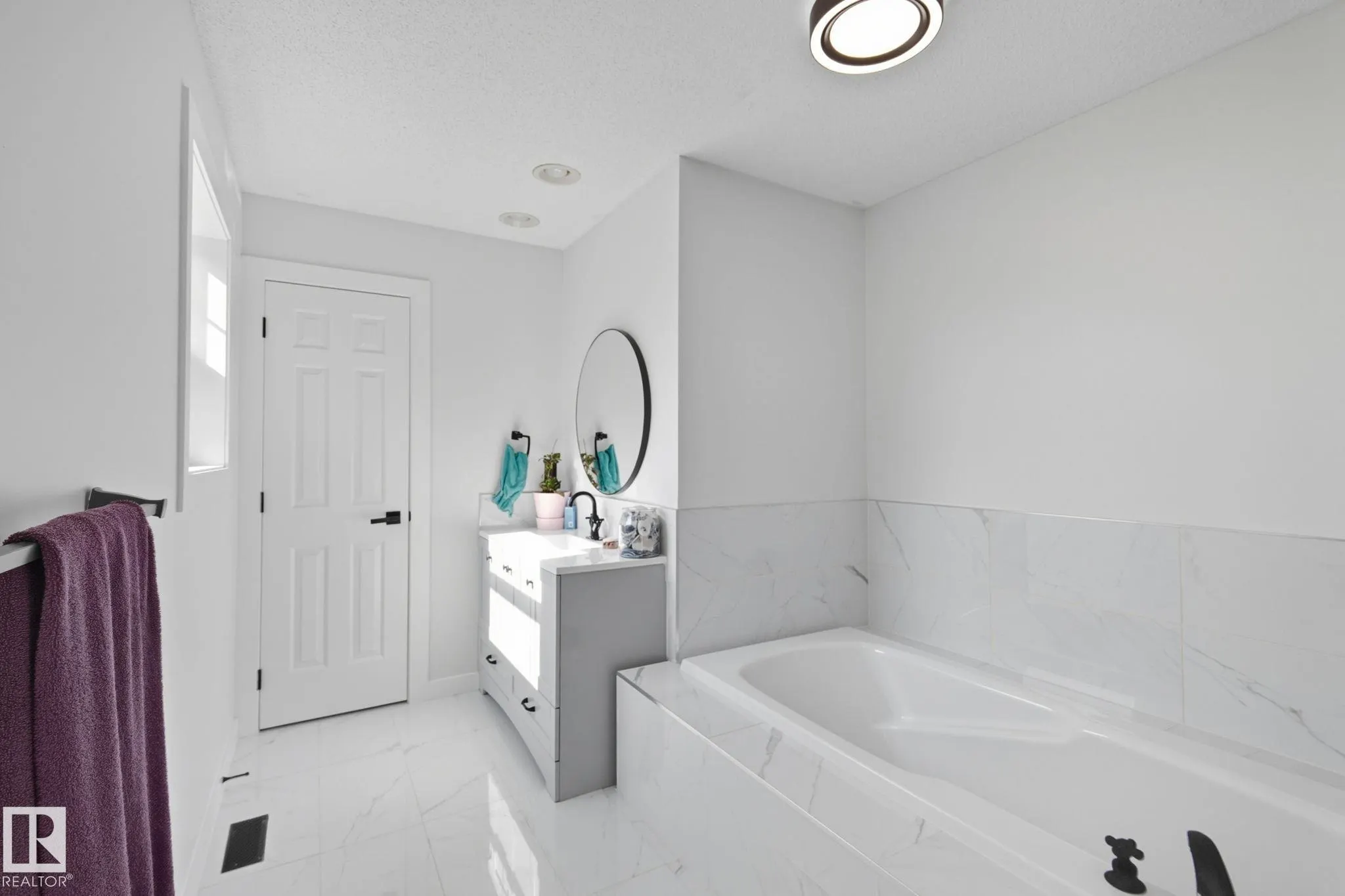 1986 Tomlinson Green