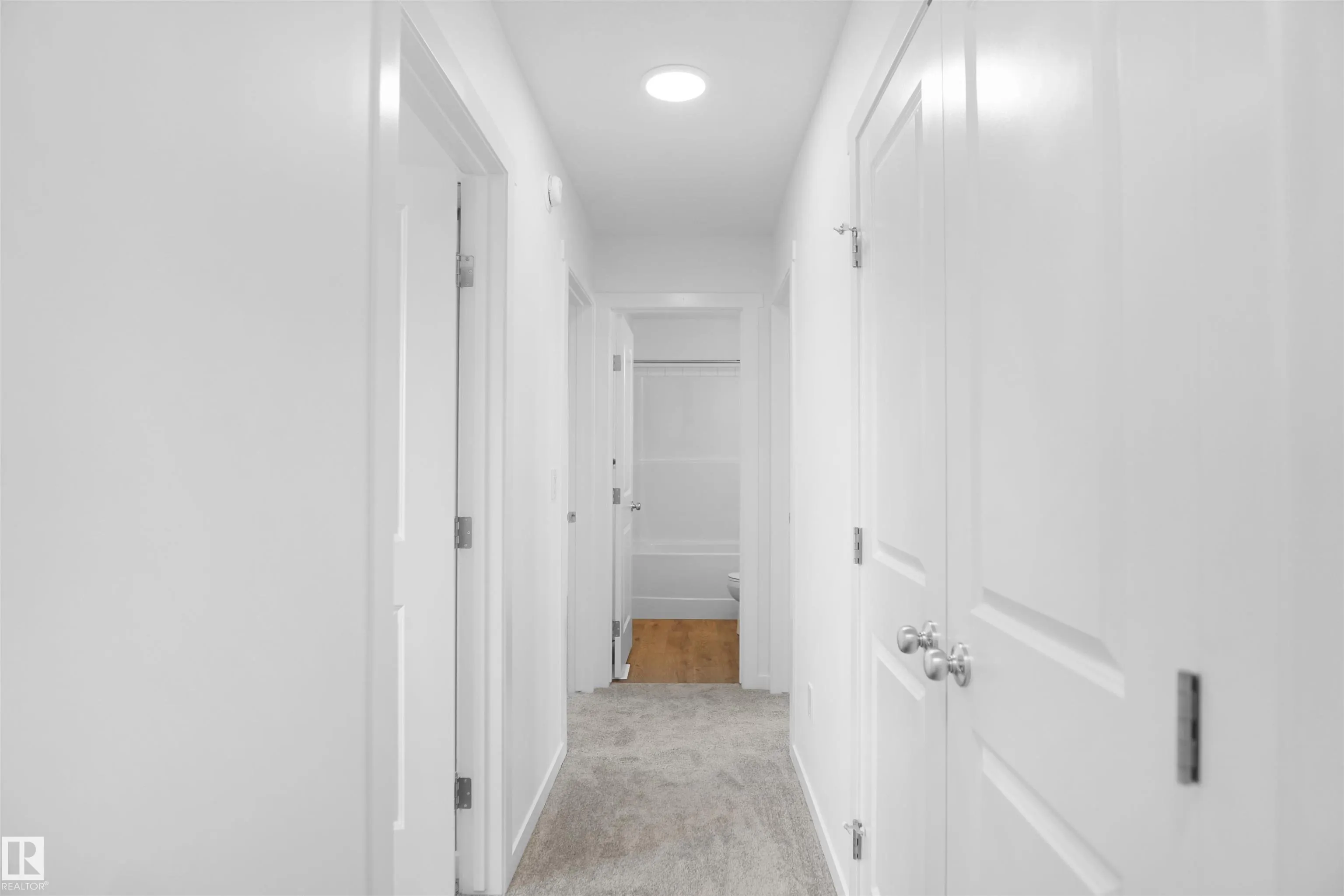 1025 Secord Promenade