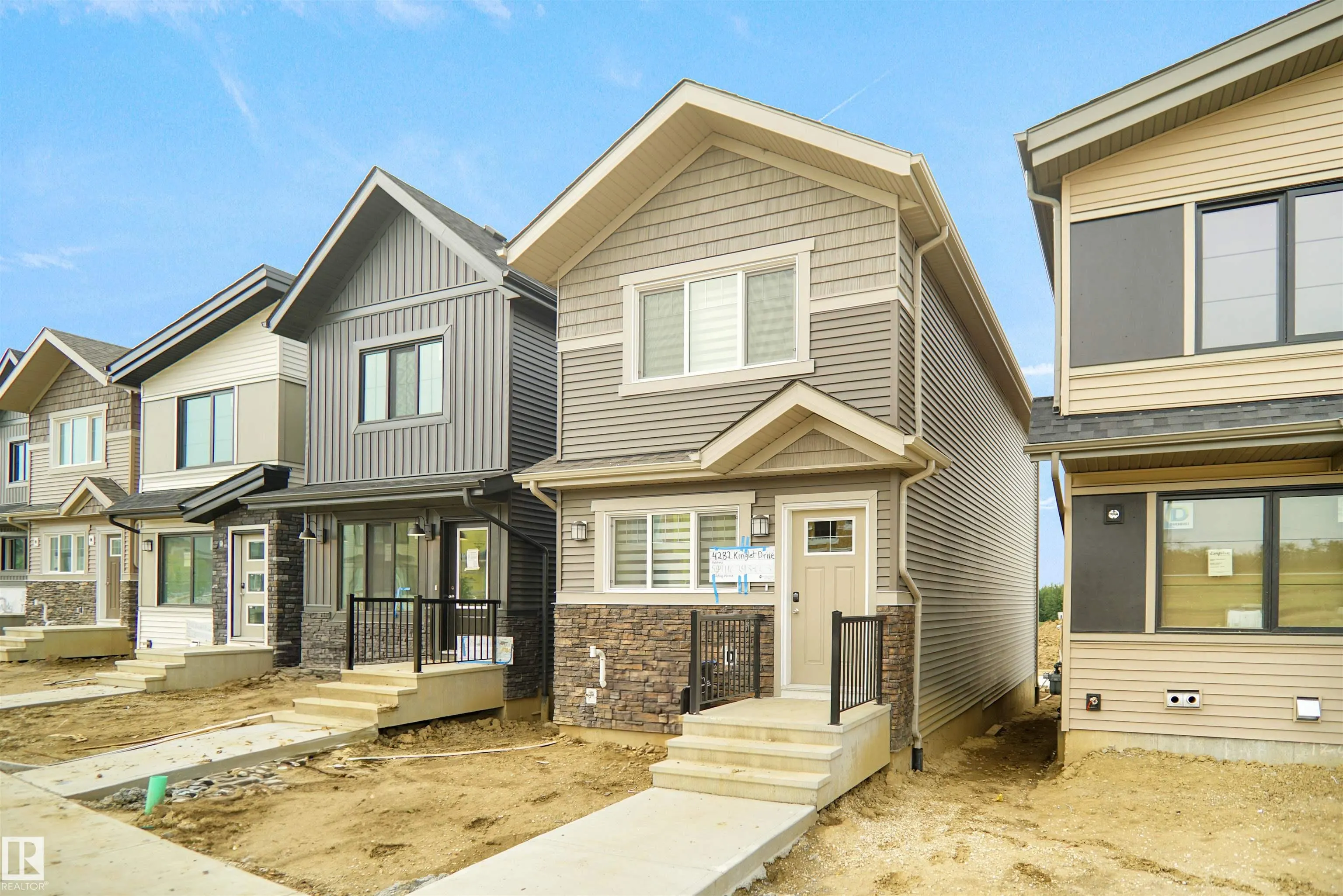 4360 Kinglet Drive