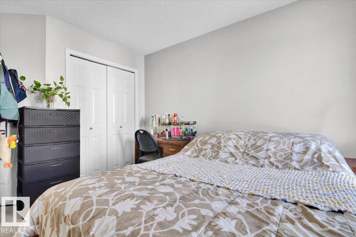 745 EAGLESON Crescent