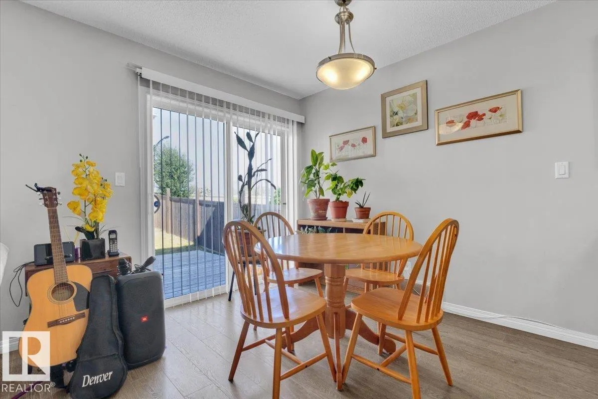 745 EAGLESON Crescent
