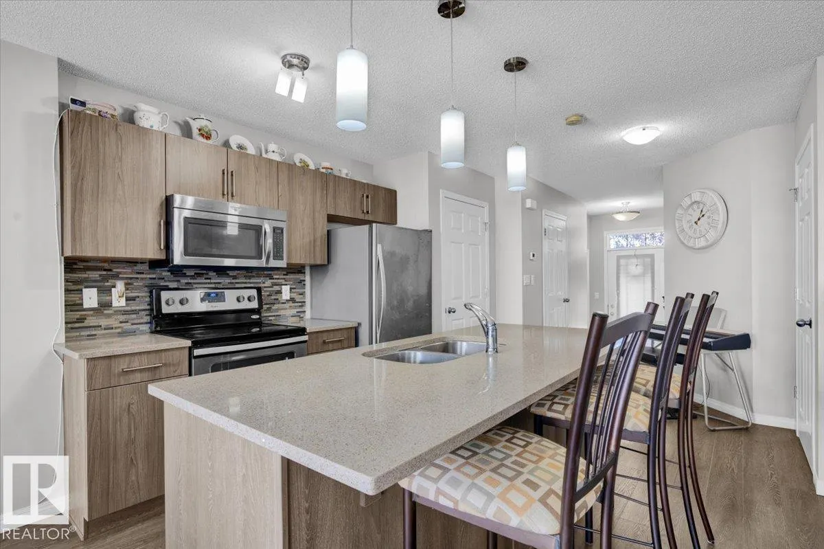 745 EAGLESON Crescent