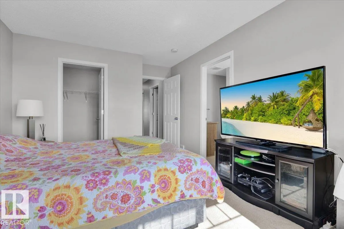 745 EAGLESON Crescent